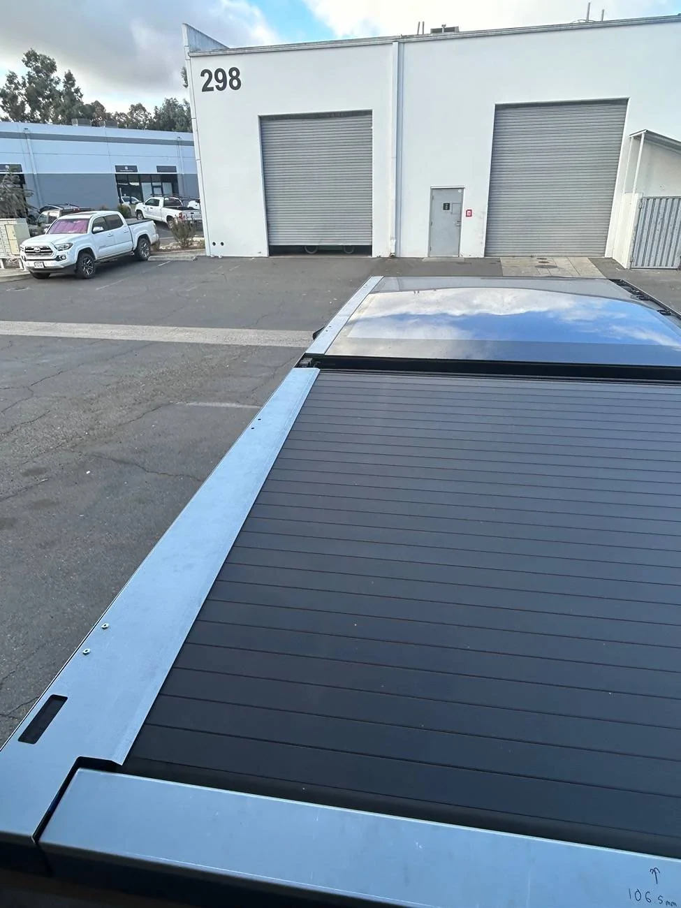Tesla Cybertruck Stainless tailgate cap and sail panels IMG_5326