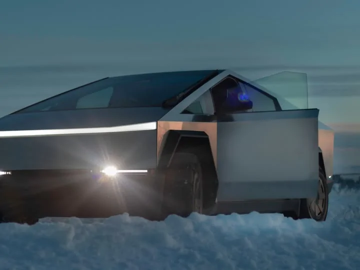 Tesla Cybertruck Additions/Tweaks to Tesla app wishlist... 472010341_8766291093491185_5870573696266931422_n