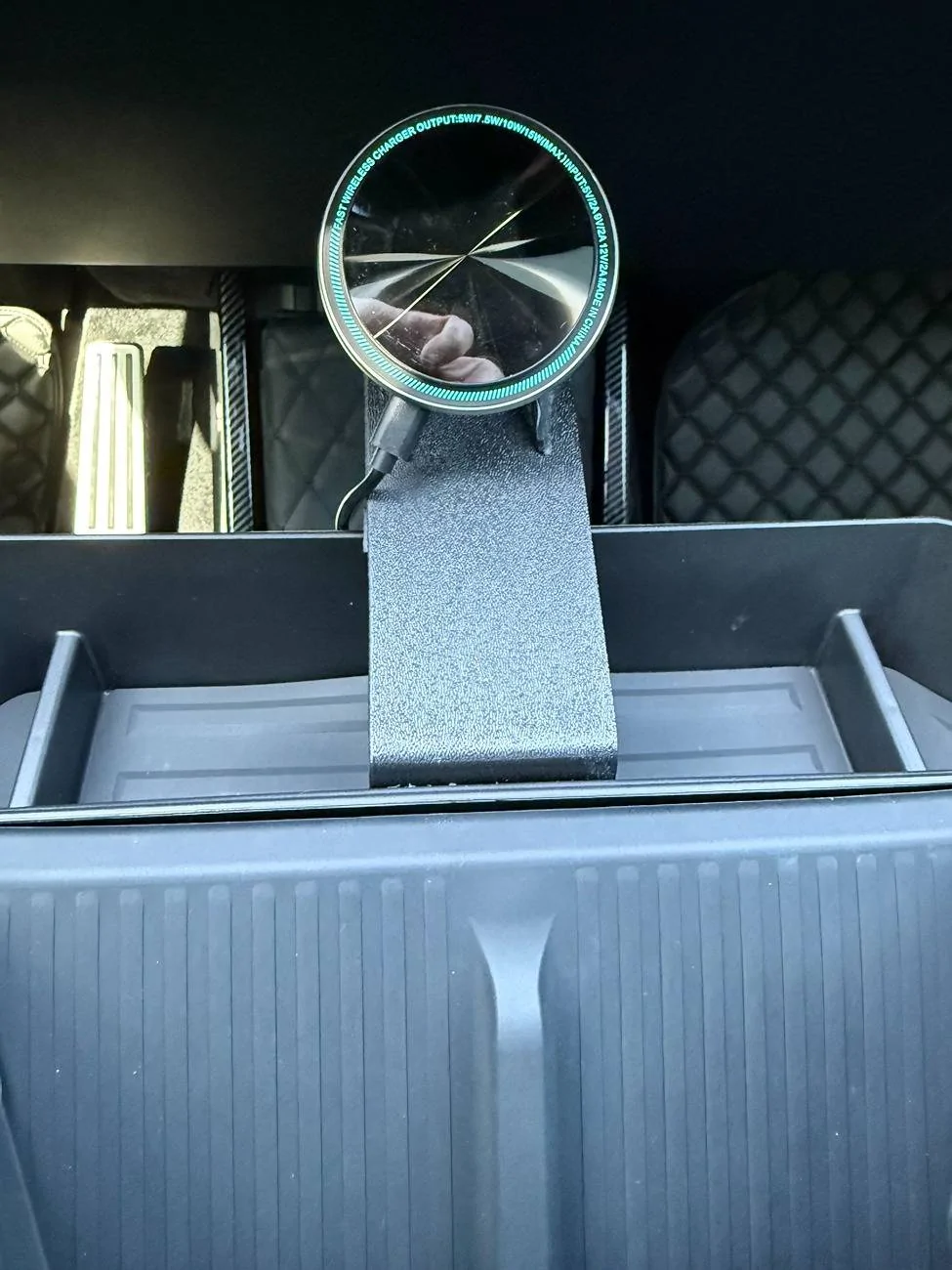 Tesla Cybertruck Carbon Fiber Dash Review and Closeups IMG_3946
