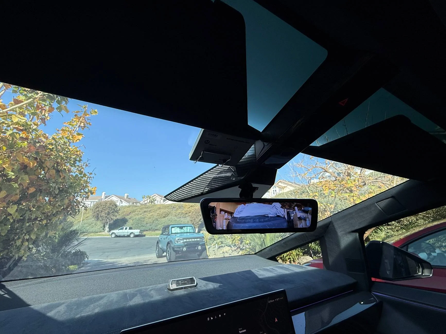 Tesla Cybertruck Carbon Fiber Dash Review and Closeups IMG_3943