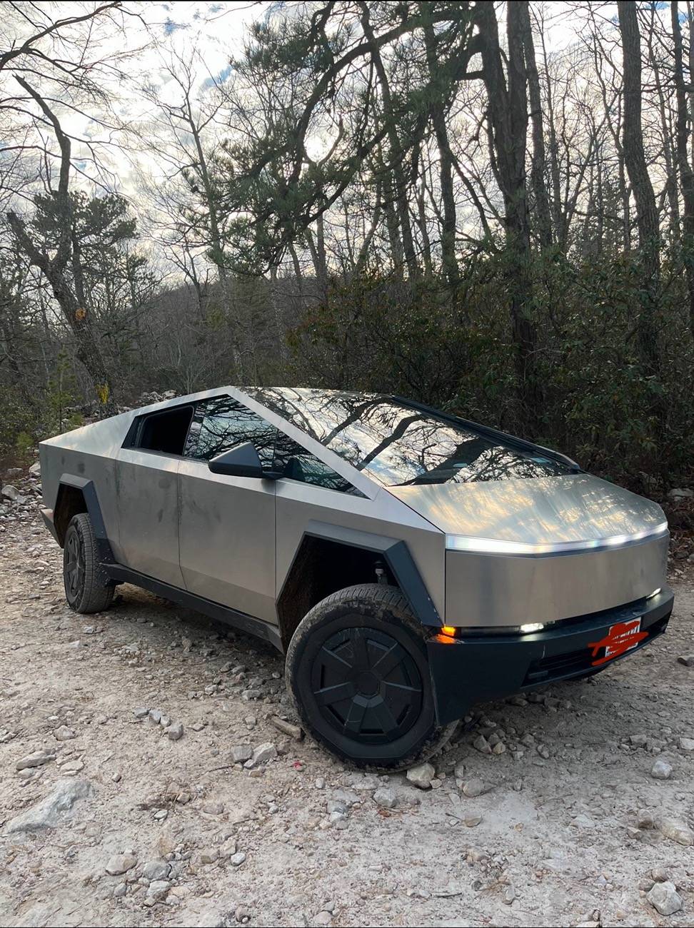 Tesla Cybertruck Daily random Cybertruck photos thread - Post Yours! 📸 🤳 IMG_2242