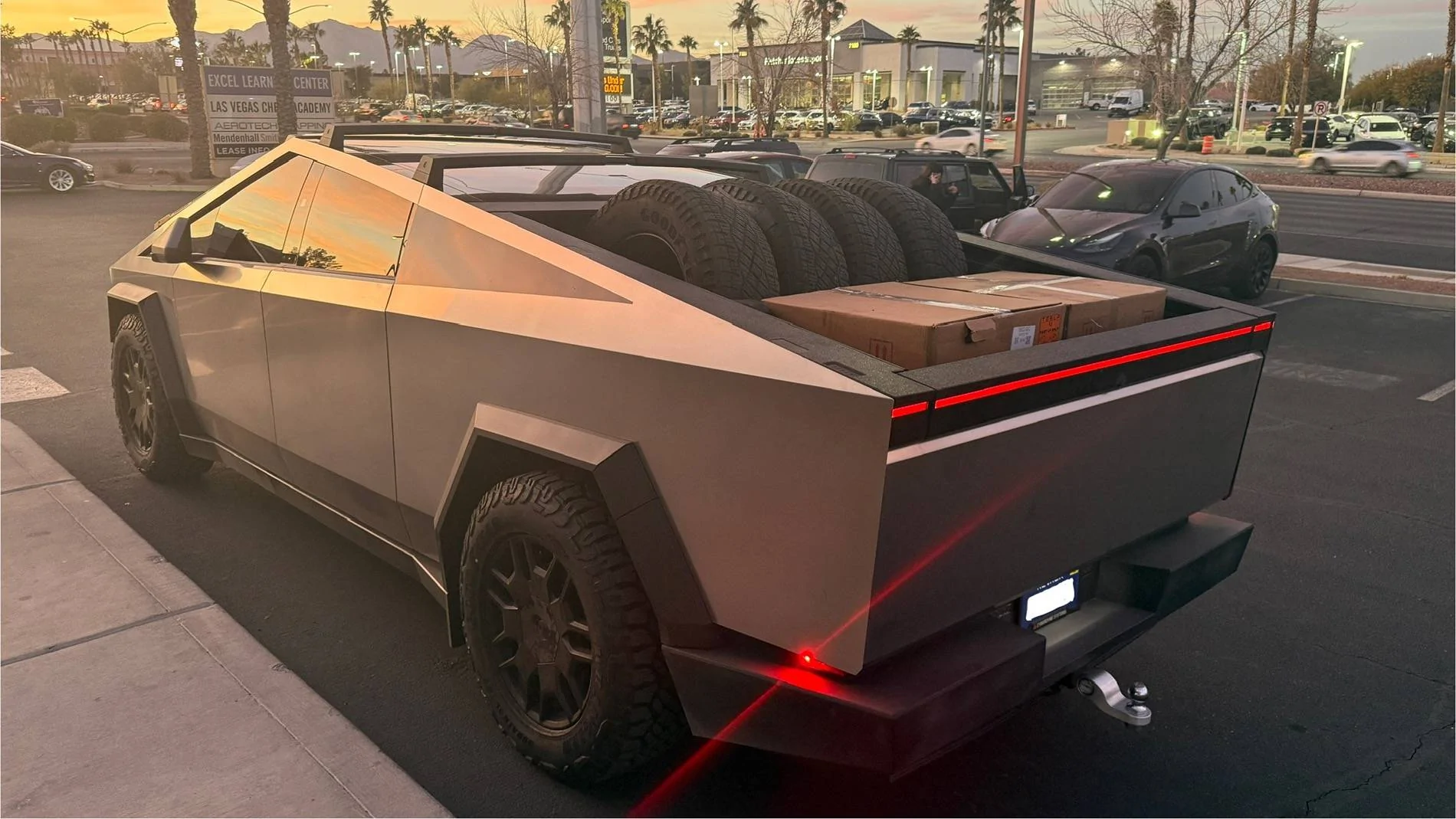 Tesla Cybertruck Daily random Cybertruck photos thread - Post Yours! 📸 🤳 IMG_3018