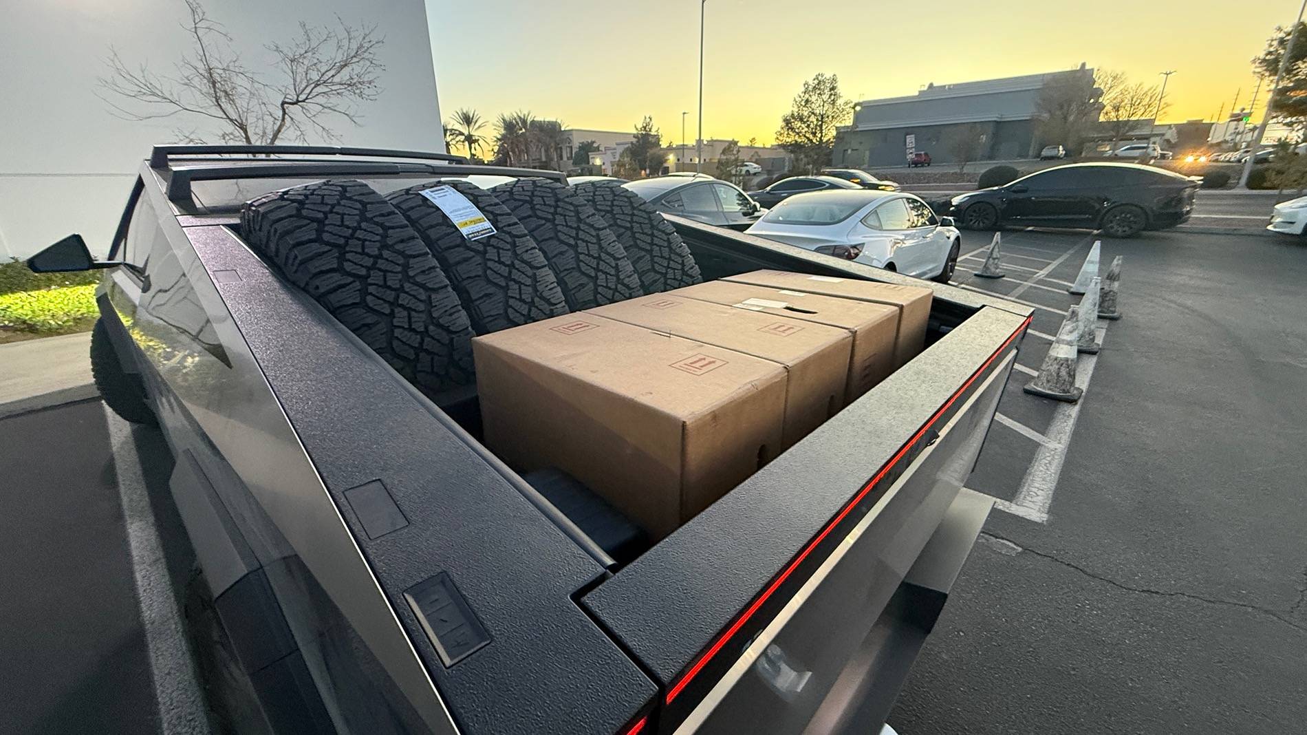 Tesla Cybertruck Daily random Cybertruck photos thread - Post Yours! 📸 🤳 IMG_3006