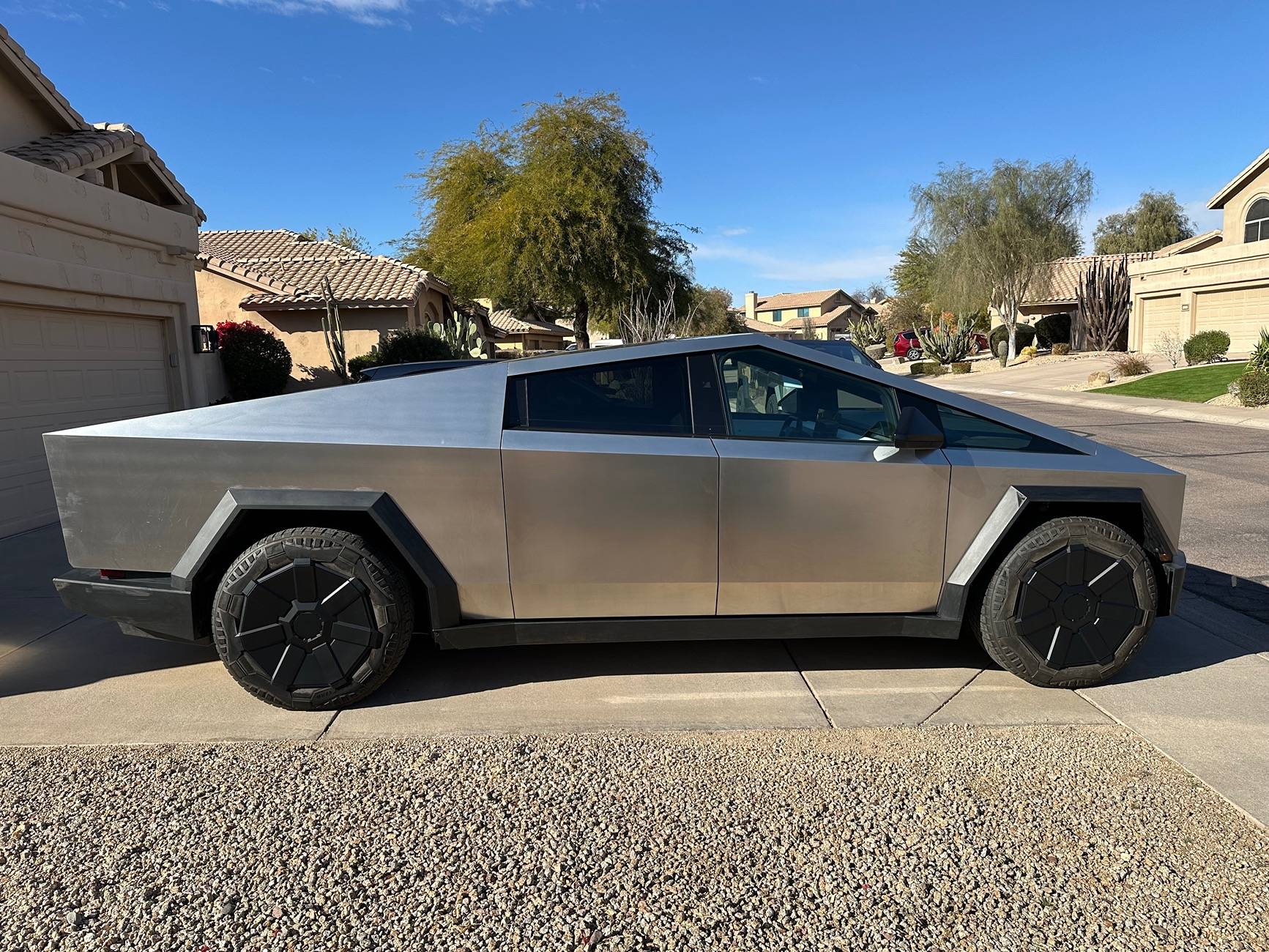 Tesla Cybertruck $82900 FS AWD 4 Sale Scottsdale, AZ 16,000 Miles IMG_2597