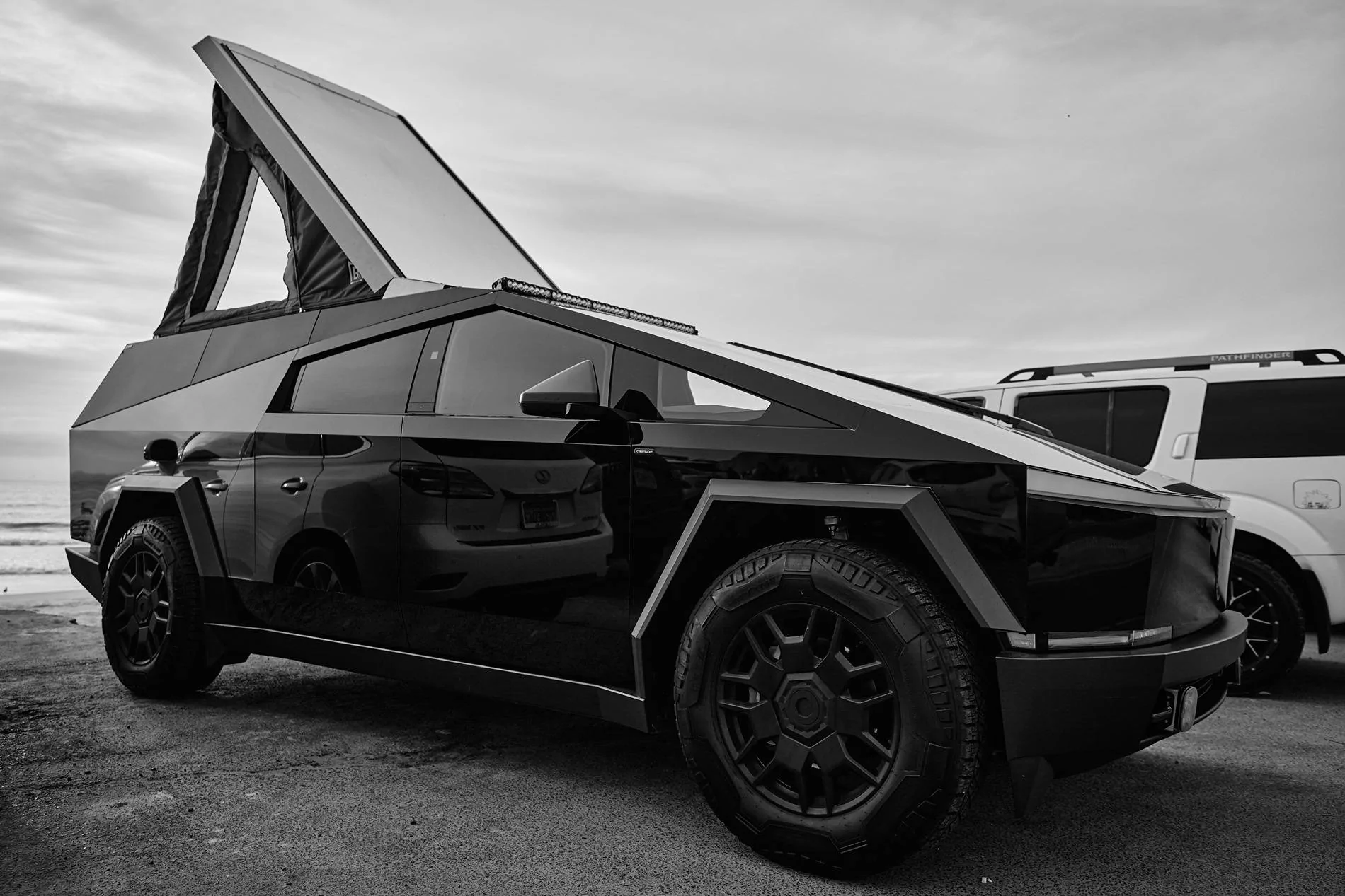 Tesla Cybertruck 3 Most Used and Underused Mods on your Cybertruck? 2024.10.27.Cybertruck.co Tent at TP.17. 1