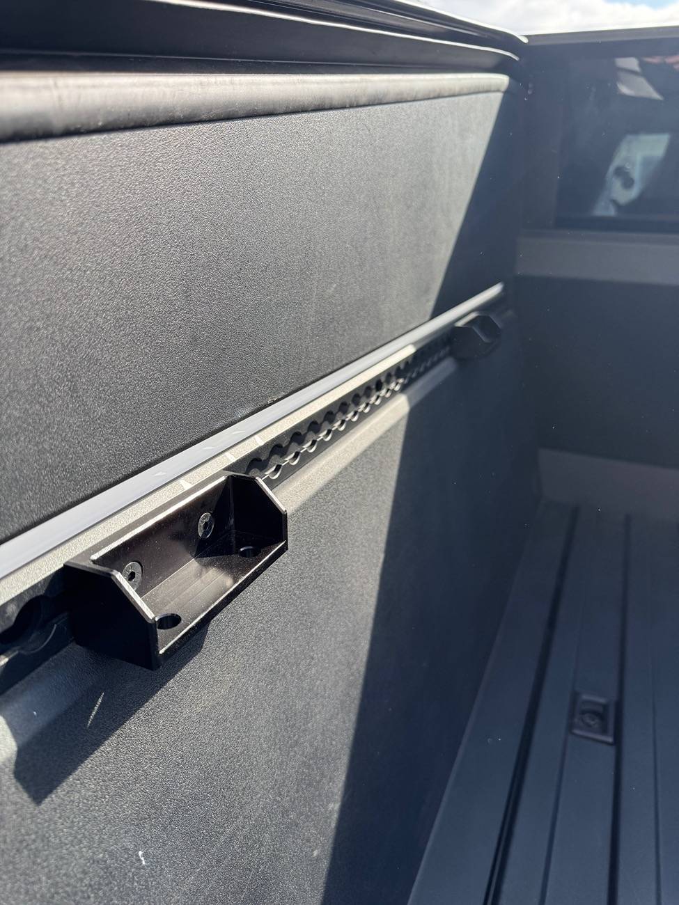 Tesla Cybertruck Cyber Tent Style - Using RTT mounted in truck bed IMG_3483.JPG