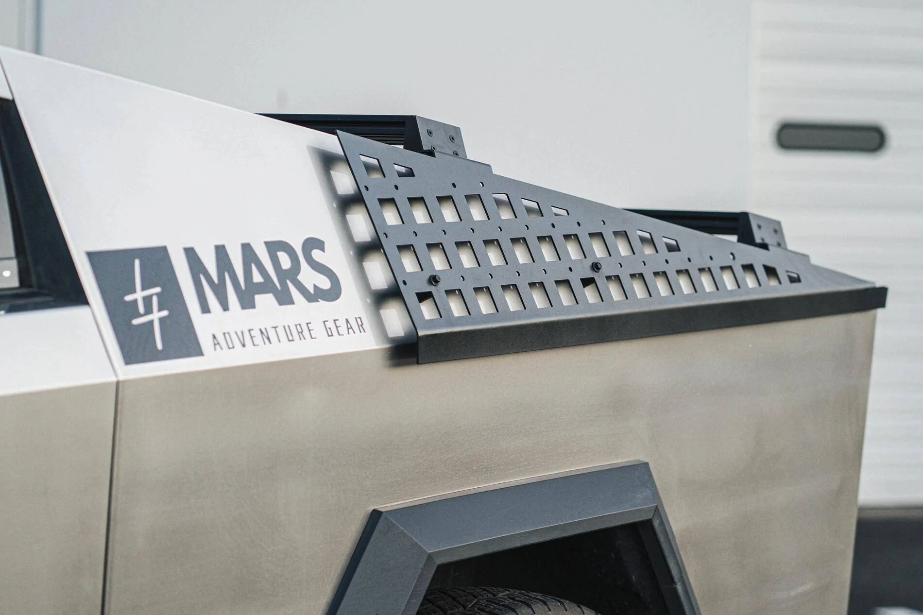 Tesla Cybertruck NEW! Mars Molle Panel for Tesla Cybertruck 1737941562429-wv