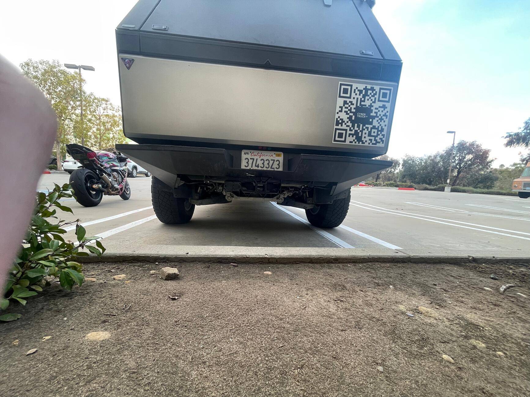 Tesla Cybertruck Where are the aftermarket bumpers? tempImagei1dRB0