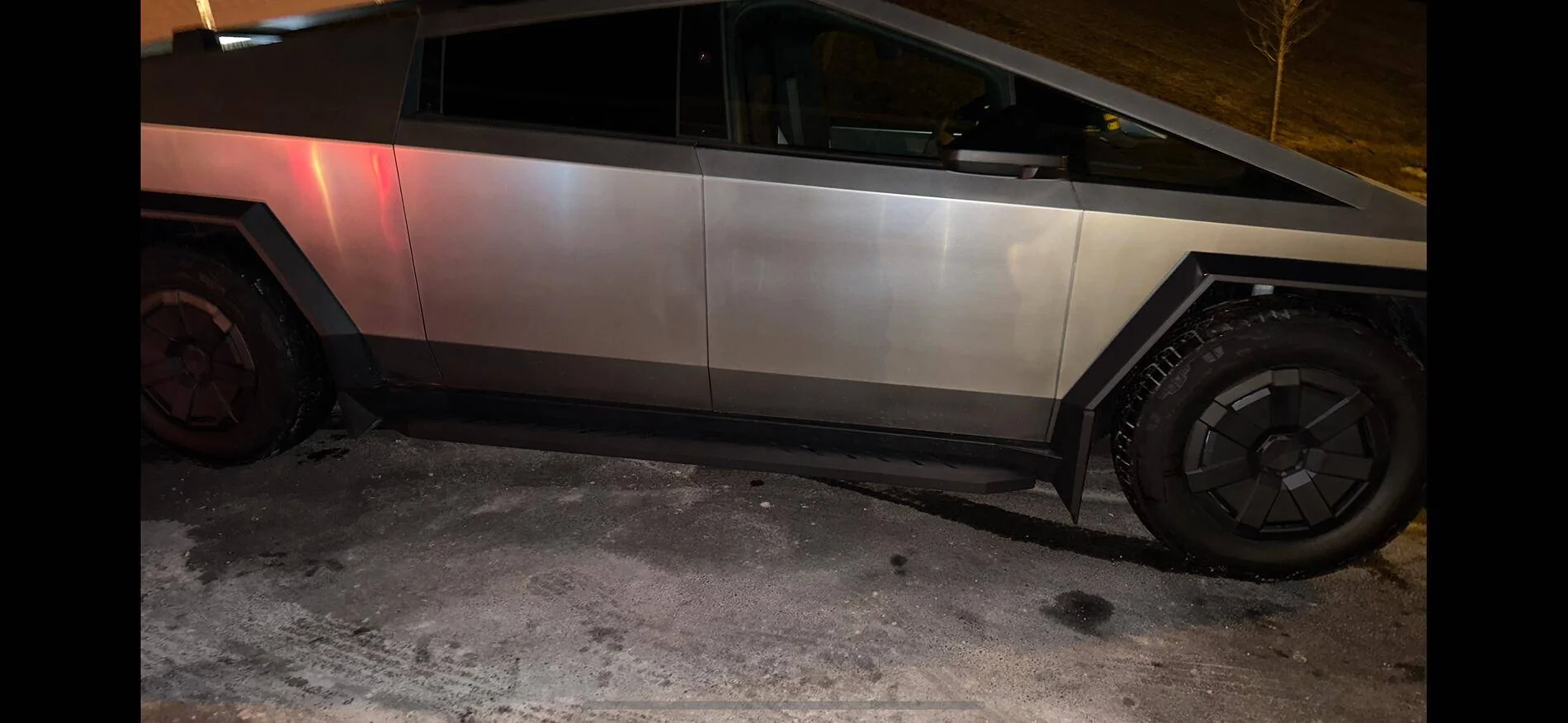 Tesla Cybertruck Installed some running boards today IMG_7822