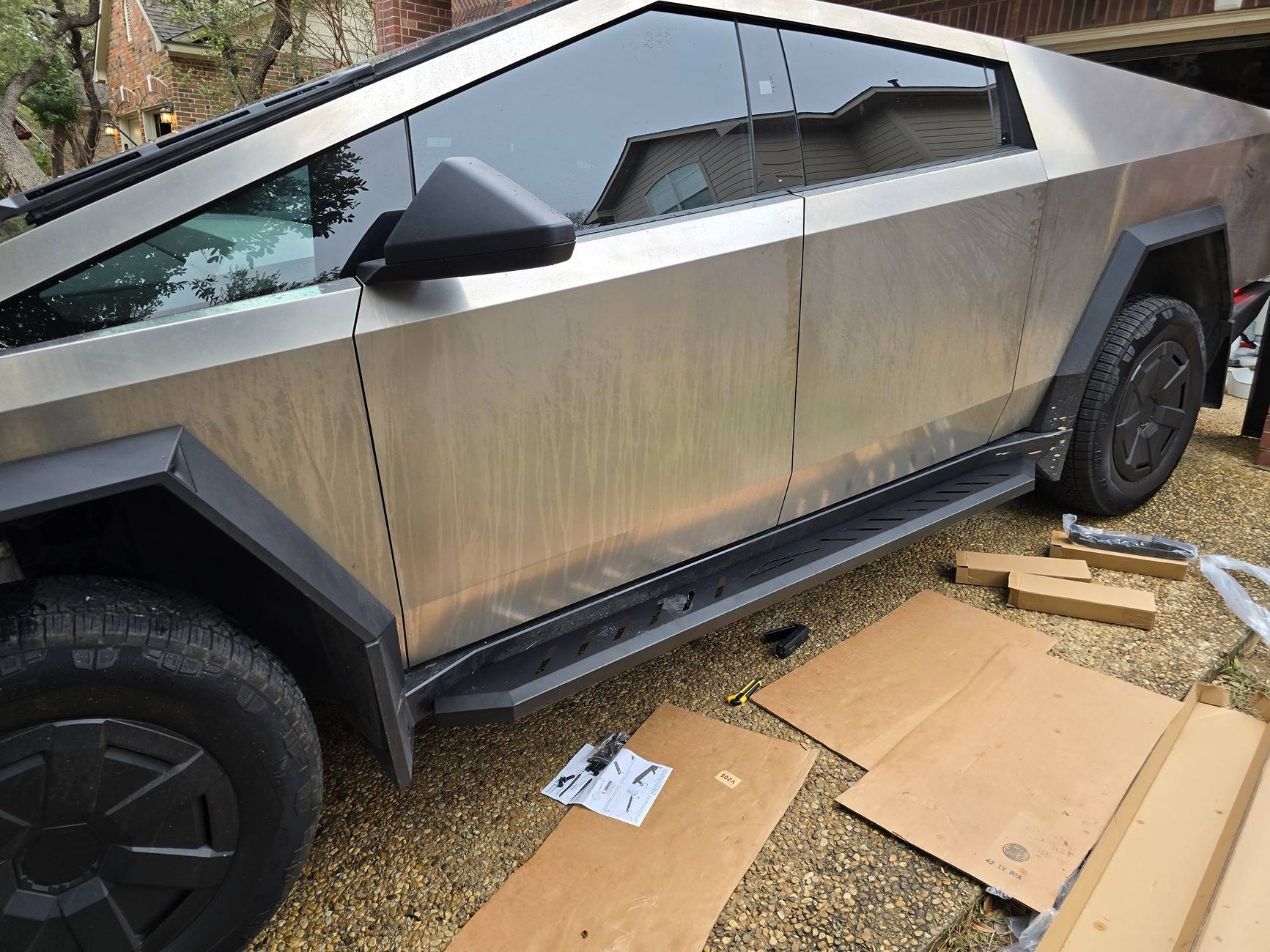 Tesla Cybertruck Installed some running boards today 20250126_130119