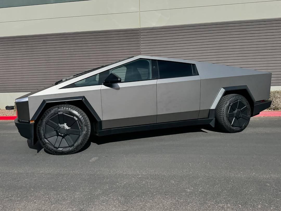 Tesla Cybertruck (PURE PPF) Satin Stainless Steel Cybertruck Wrapped by AZ AUTO AESTHETICS Snapinst.app_475045710_18112591030452224_2569282308349783880_n_1080 (1)