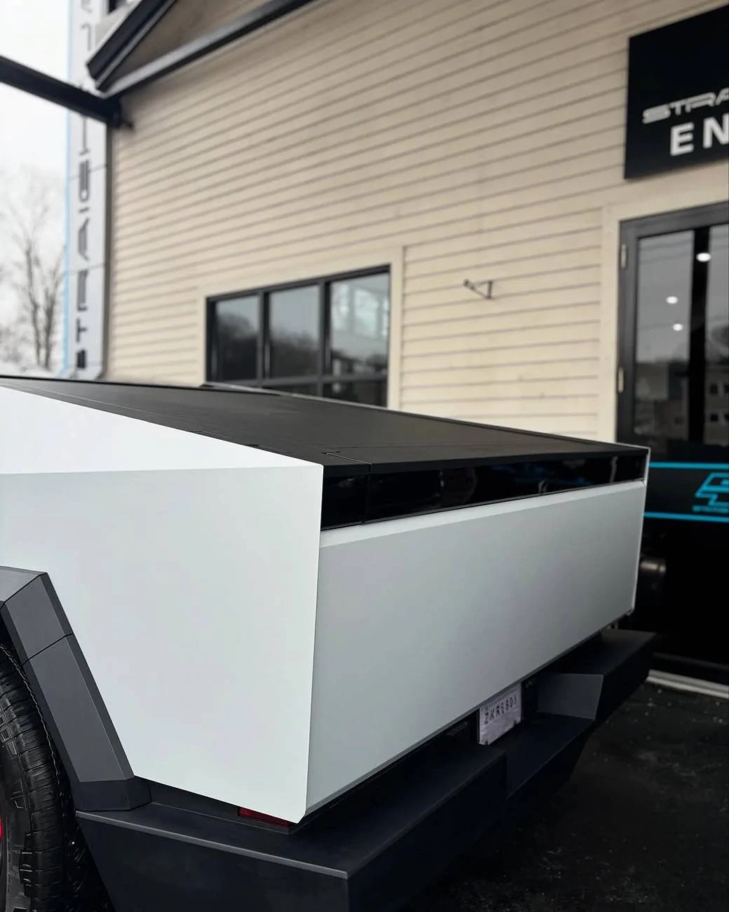 Tesla Cybertruck (PURE PPF) Satin Balloon White Cybertruck wrapped by SJ Shop CT Snapinst.app_475725092_18130852249404018_2358389528675615624_n_1080
