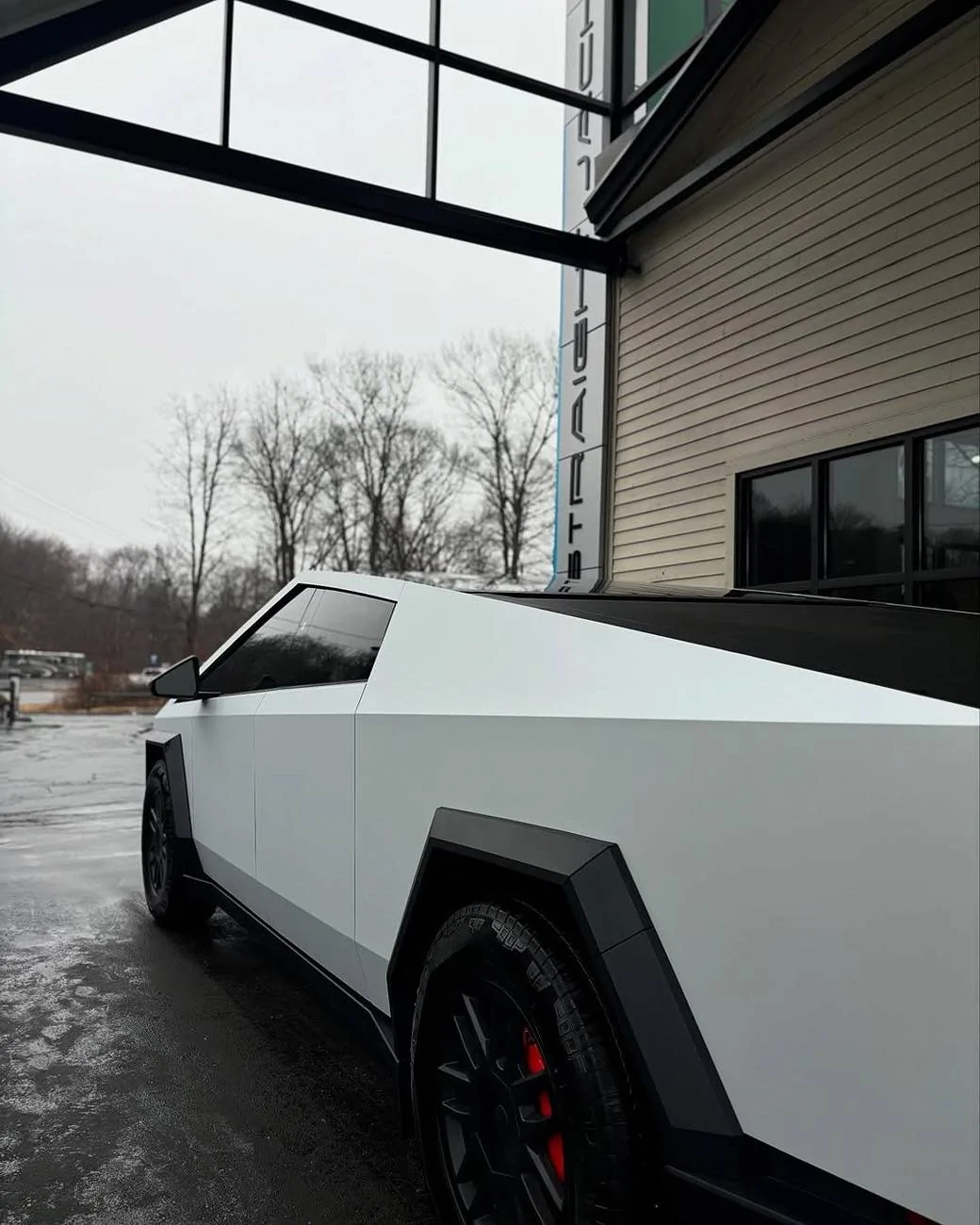 Tesla Cybertruck (PURE PPF) Satin Balloon White Cybertruck wrapped by SJ Shop CT Snapinst.app_475915859_18130852261404018_4770366588072891020_n_1080