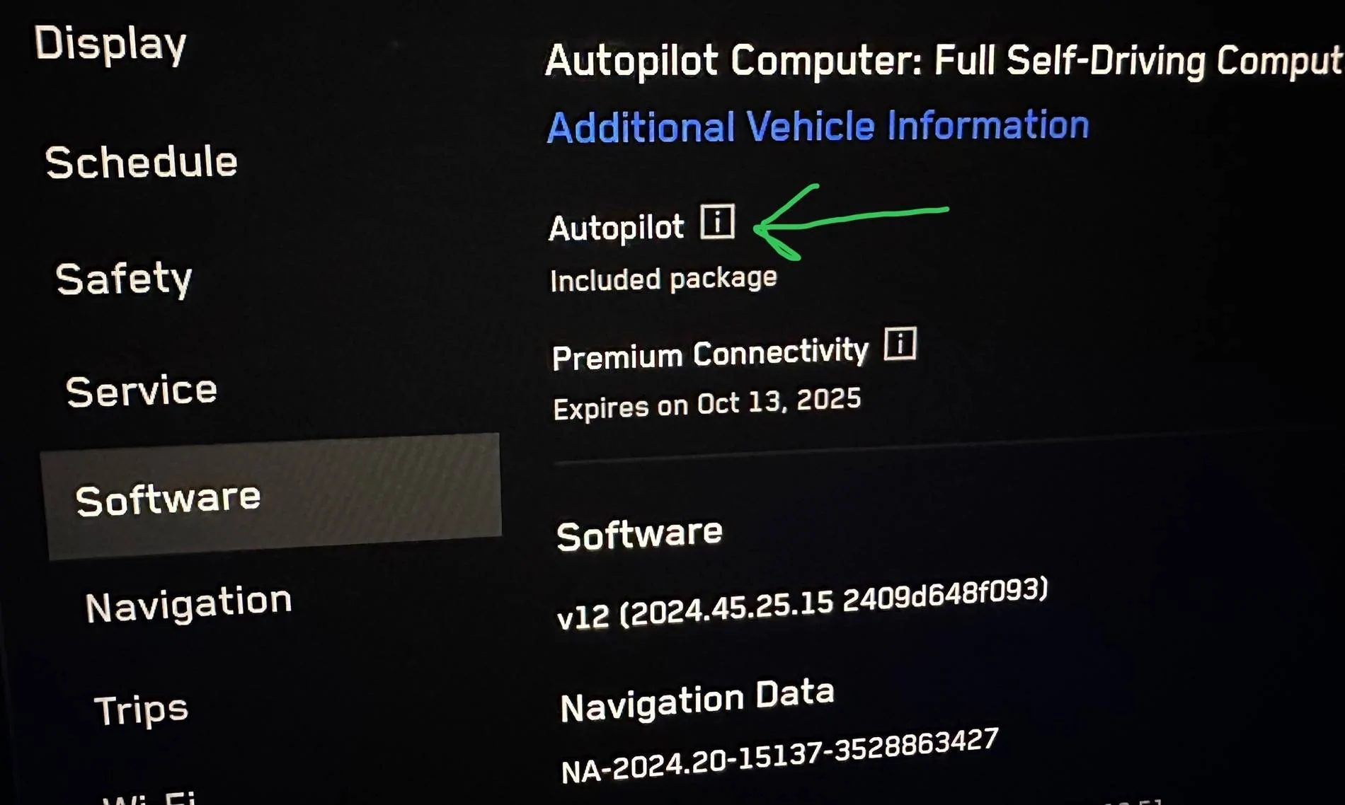 Tesla Cybertruck Autosteer for Non FSD IMG_4763