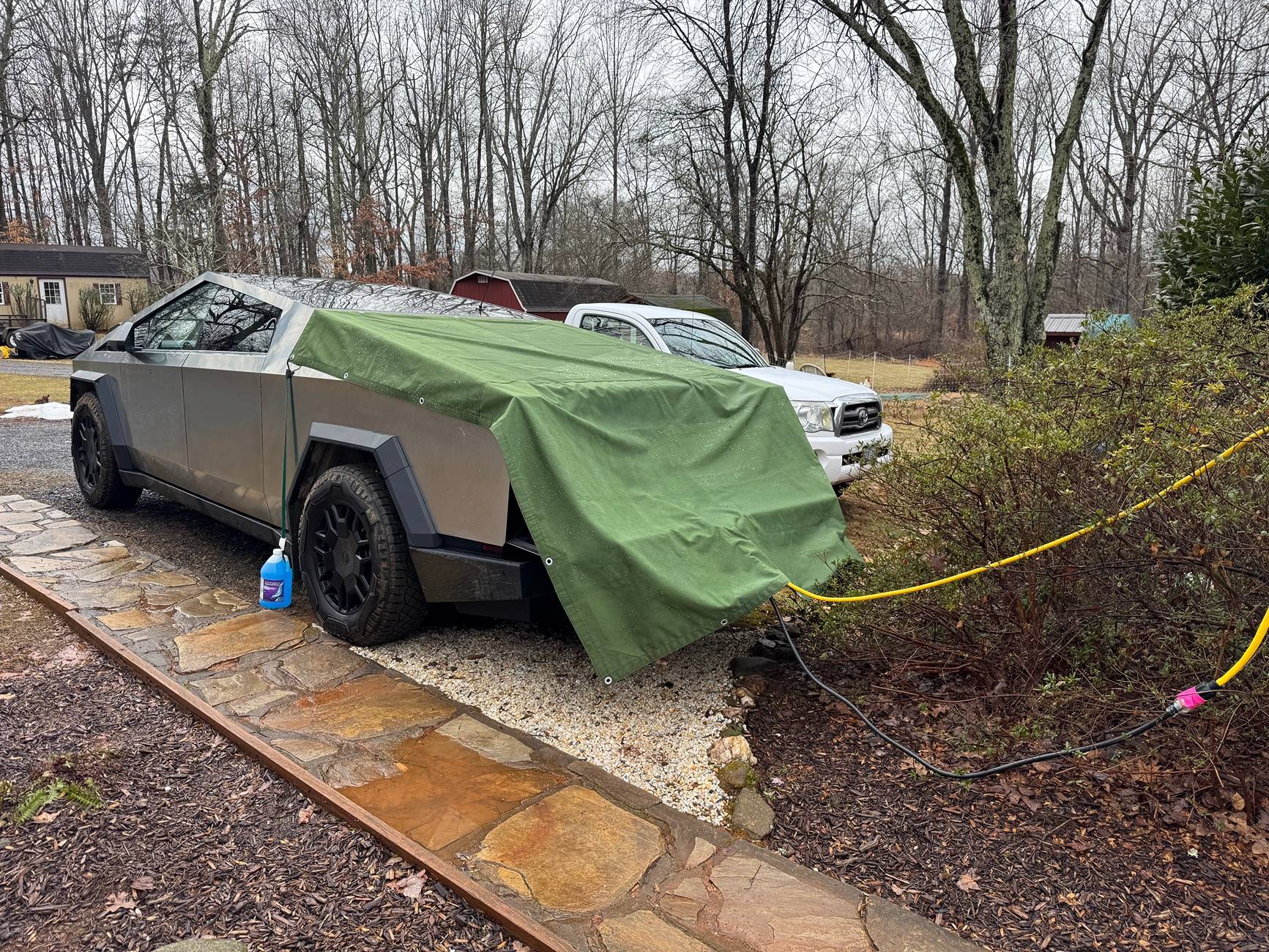 Tesla Cybertruck "Thank You, Elon" said my wife as she became a CT fan during power outage tempImagesbiyym