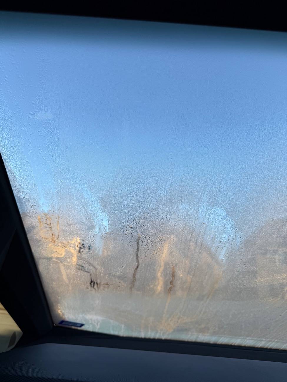Tesla Cybertruck Rain water leaking into cab IMG_9203