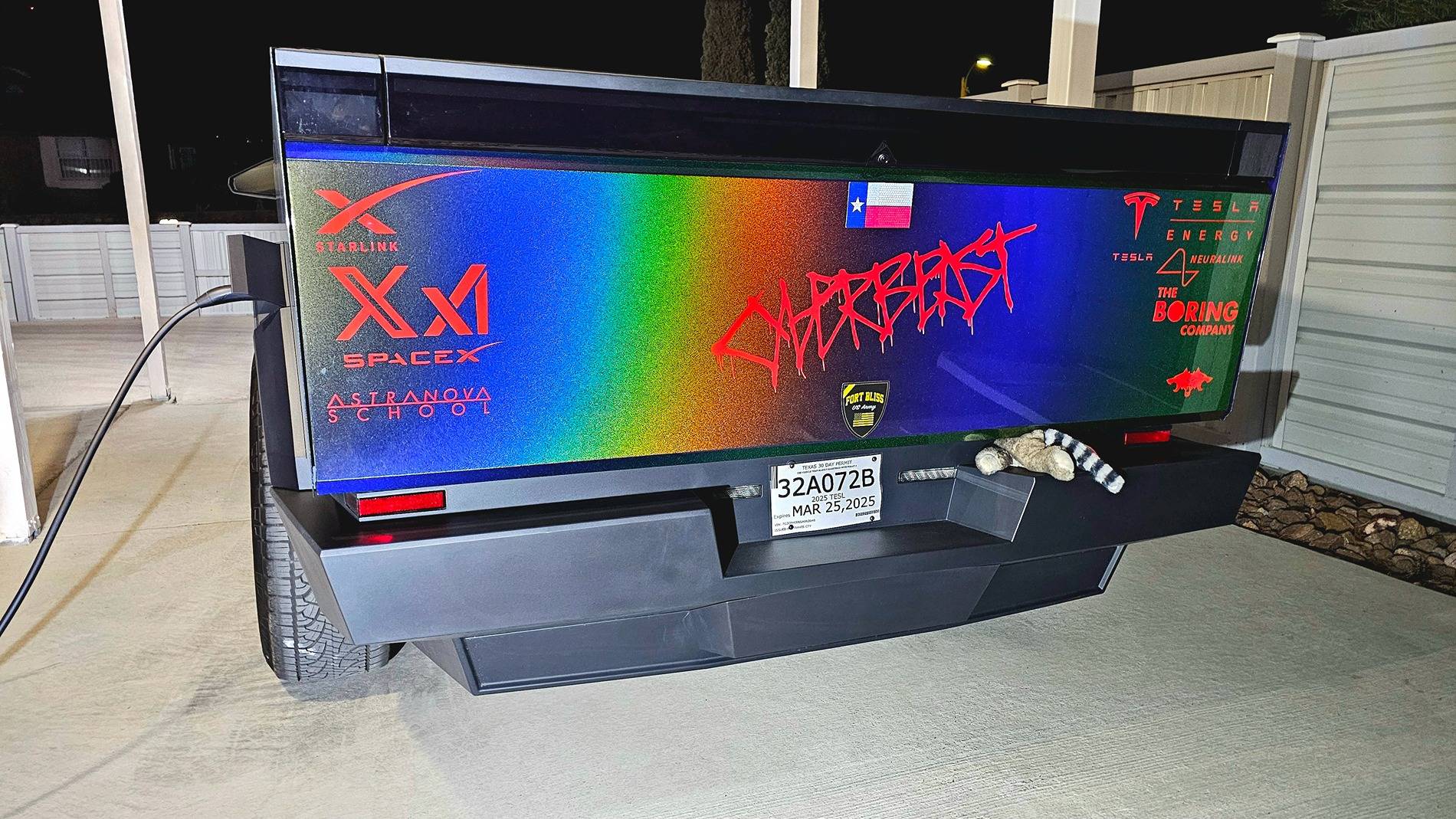 Tesla Cybertruck Daily random Cybertruck photos thread - Post Yours! 📸 🤳 20250206_195330