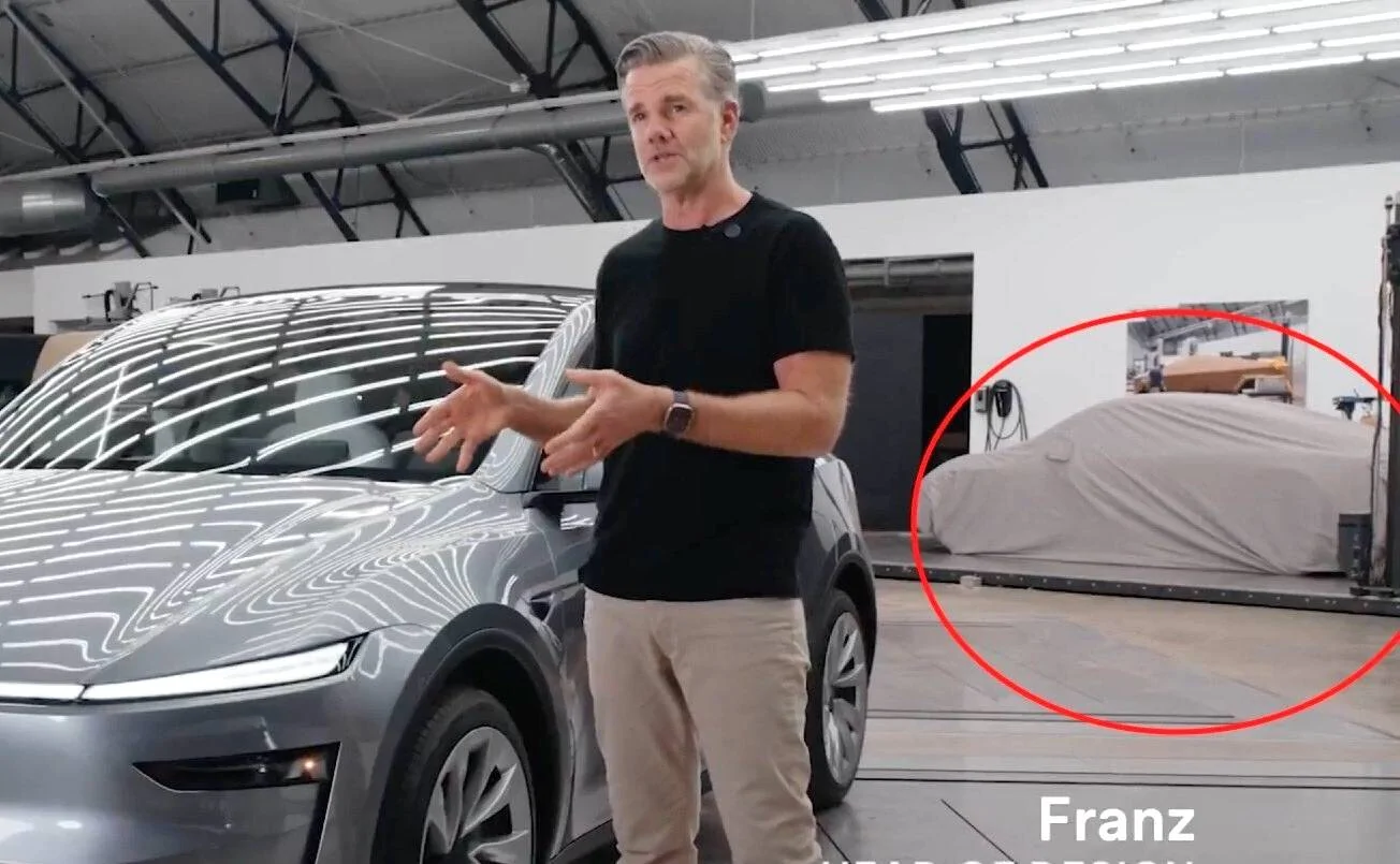 Tesla Cybertruck Tesla Model "Q" teased? tesla model q teaser