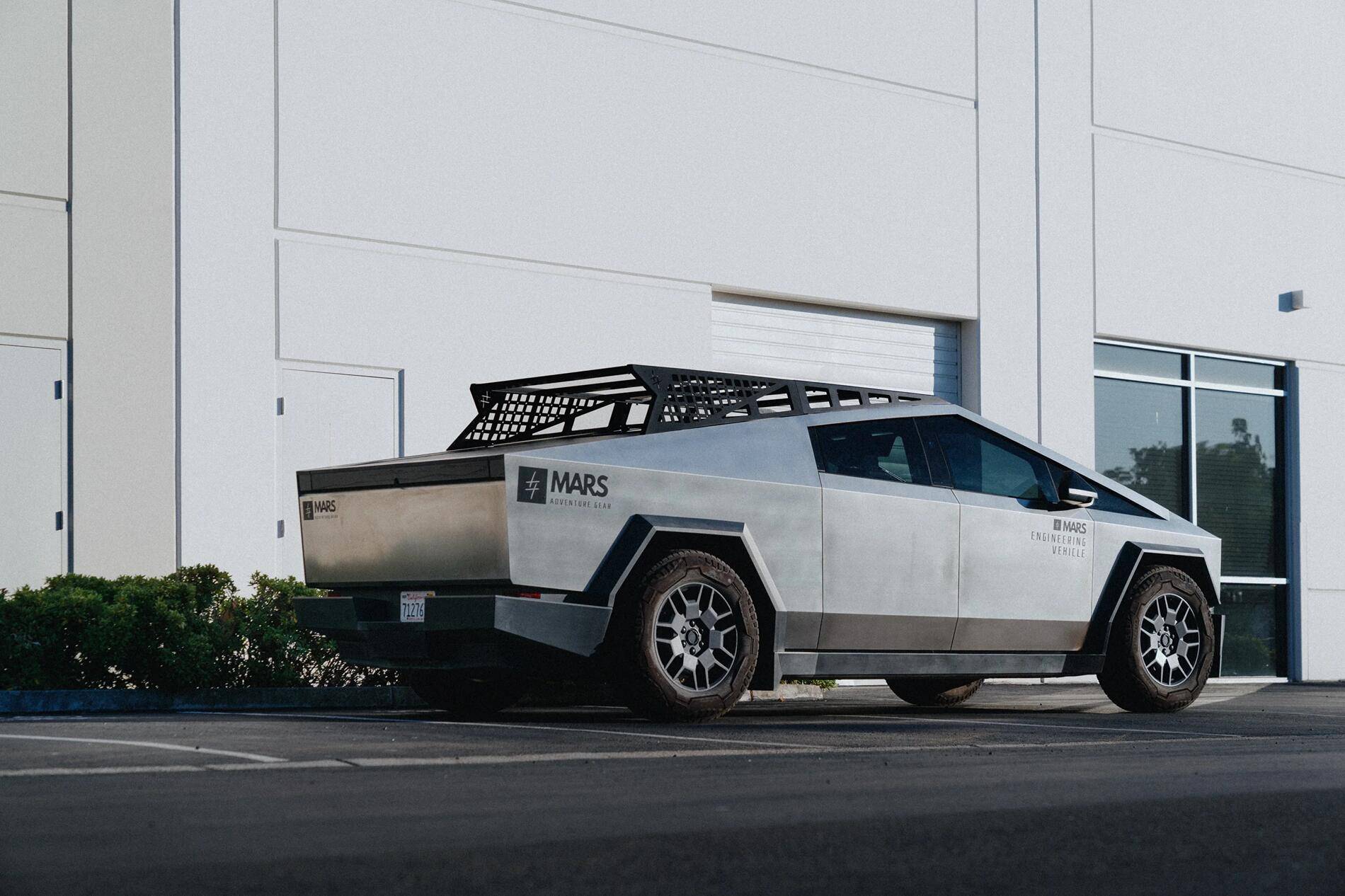Tesla Cybertruck Mars Full Rack System 2.0 Now Compatible w/ NFS Cybertruck 1739221300290-g0