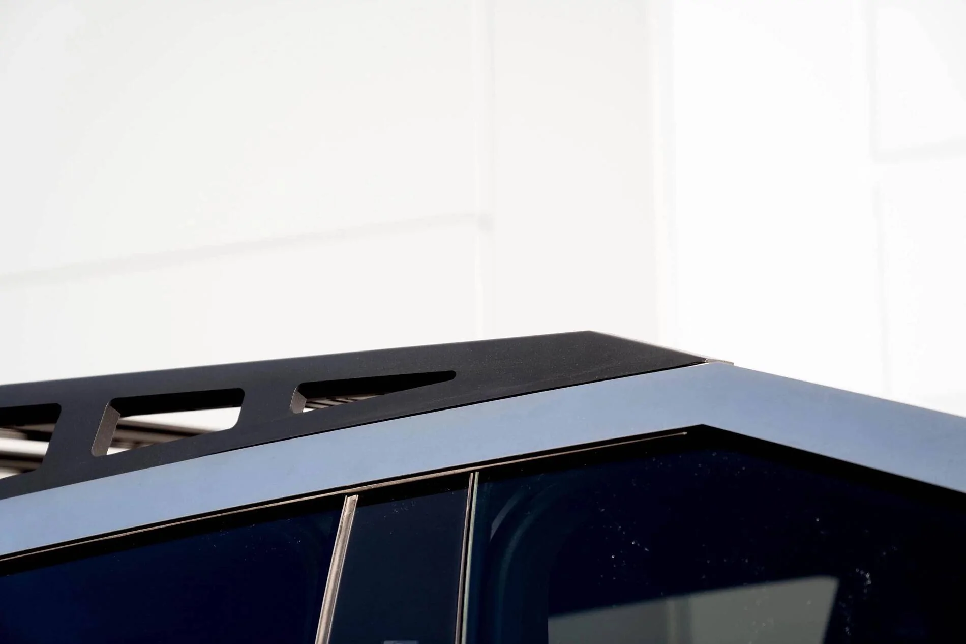 Tesla Cybertruck Mars Full Rack System 2.0 Now Compatible w/ NFS Cybertruck 1739221955401-z7