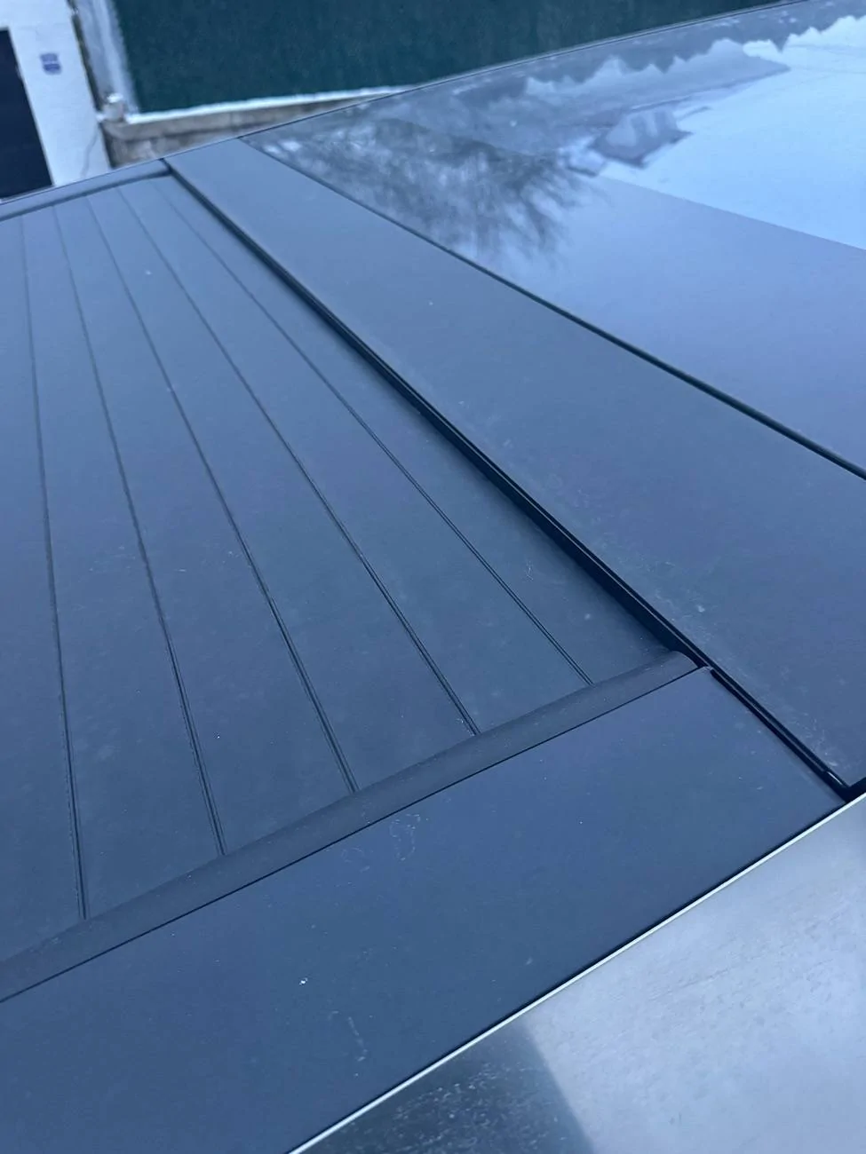 Tesla Cybertruck Tonneau cover gap issue fixed by Service Center under warranty IMG_4718