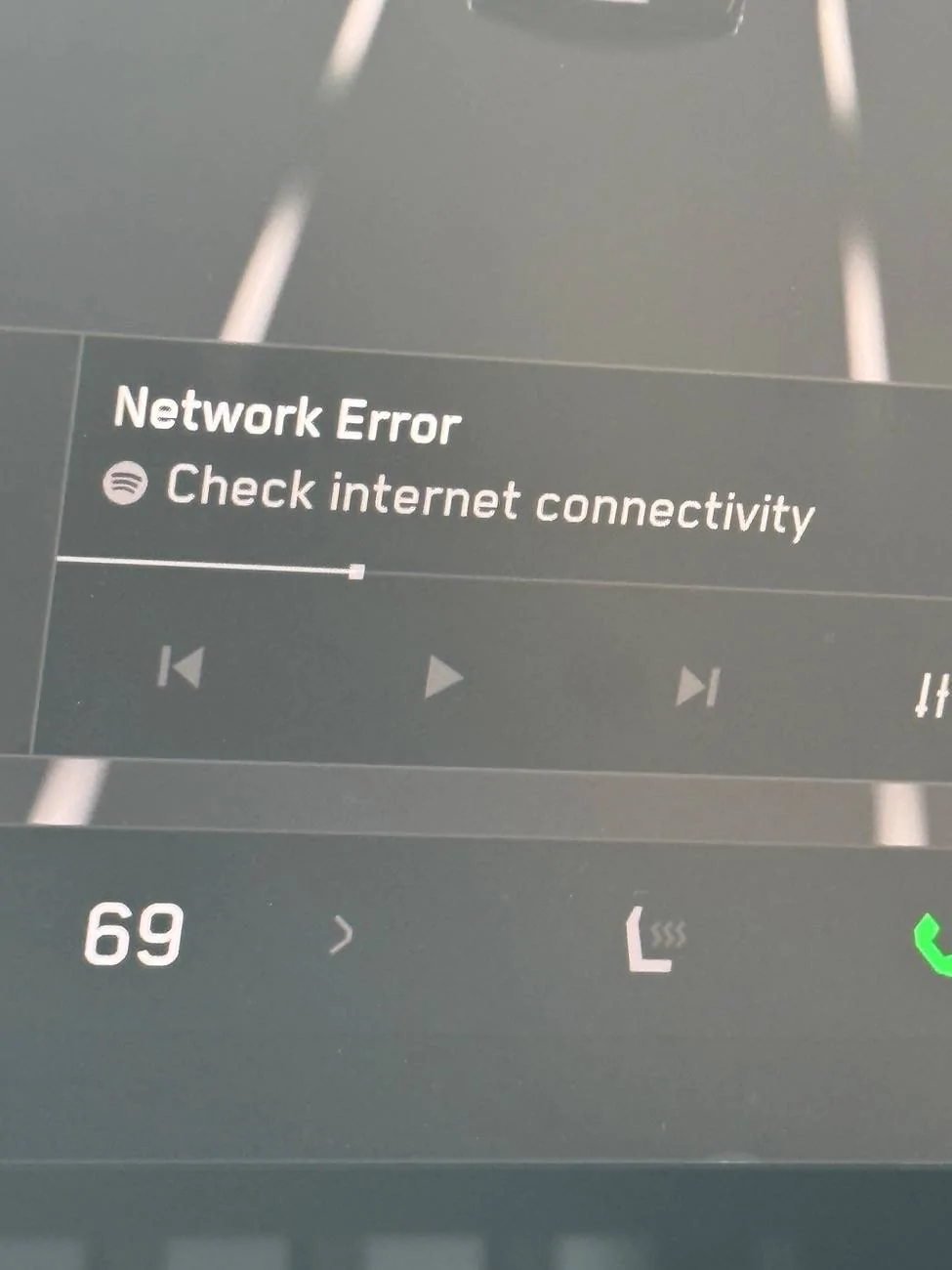Tesla Cybertruck Premium Connectivity FAIL in the middle of Las Vegas IMG_0124
