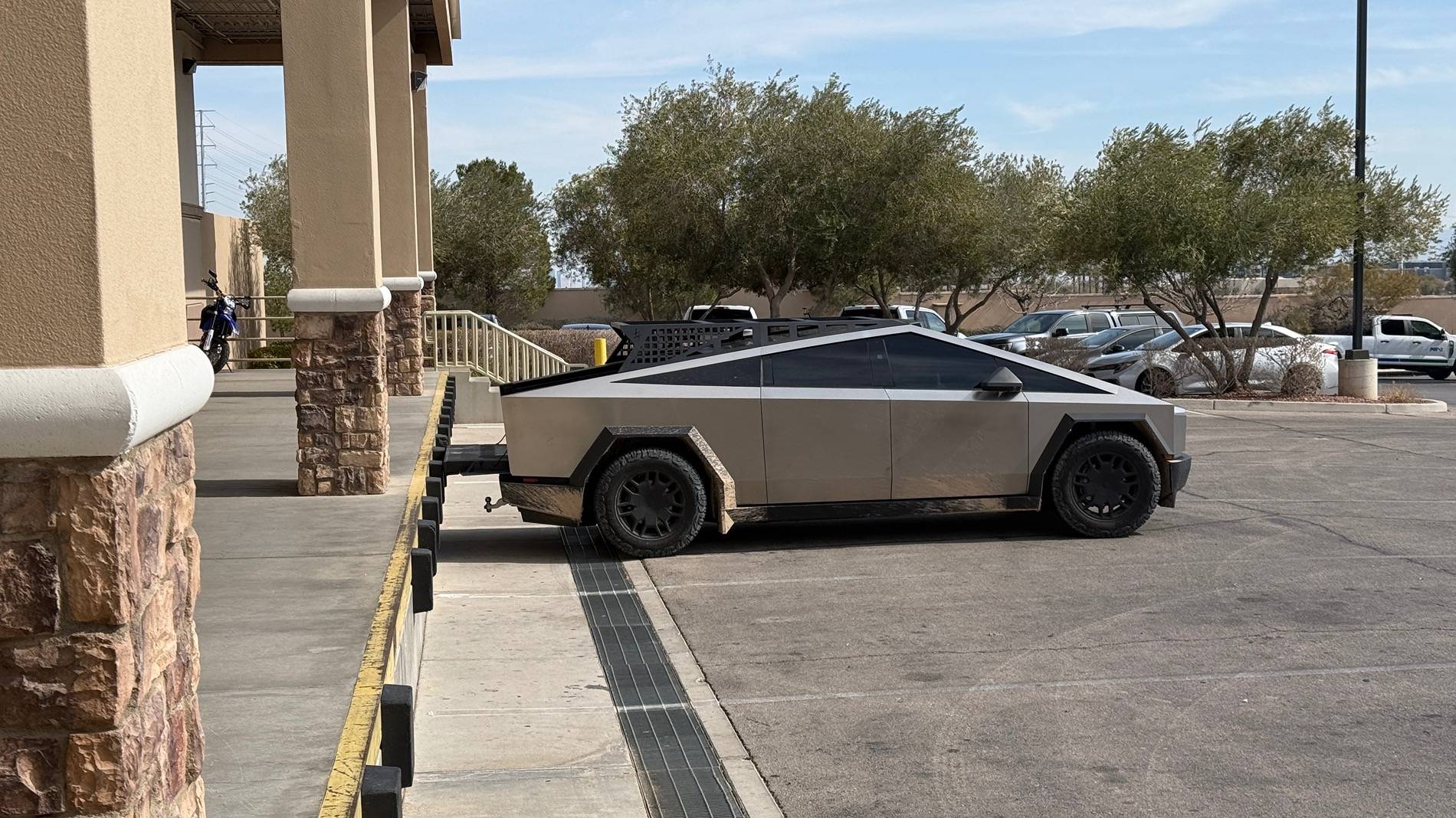 Tesla Cybertruck 🦾 Cybertruck doing truck stuff!  Post your photos! IMG_3403