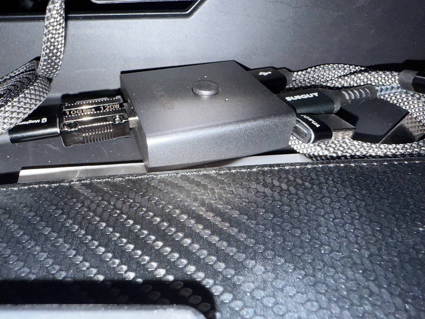 Tesla Cybertruck GPS gets messed up when second USB attached IMG_0933