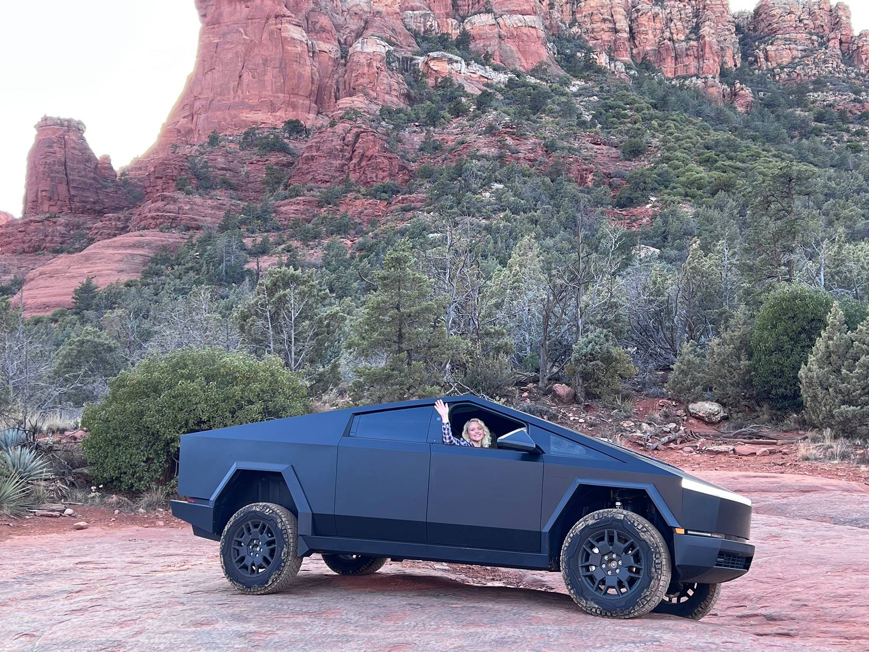 Tesla Cybertruck Cybertruck Beast Conquers Broken Arrow Trail – Sedona, AZ IMG_8783