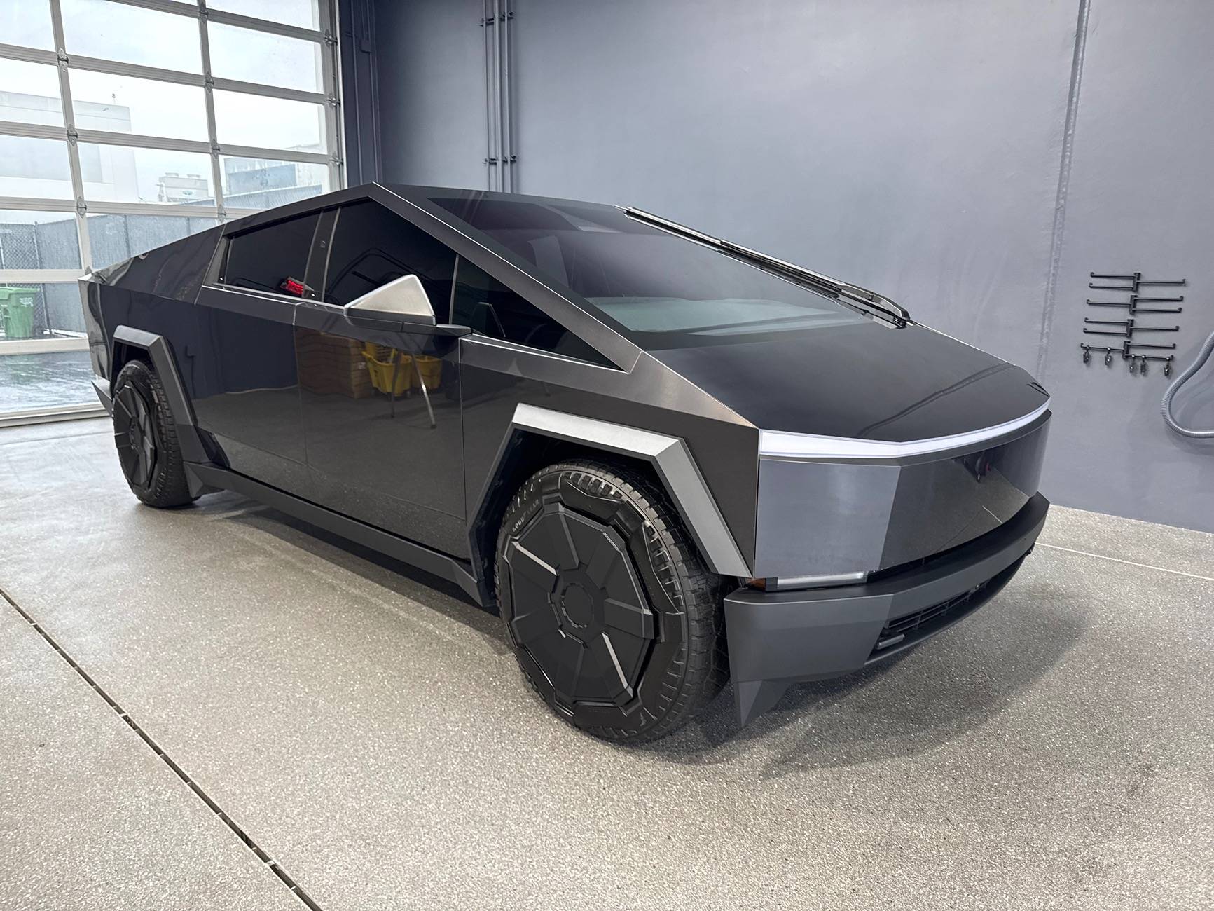 Tesla Cybertruck Legend HTM 40 w/ Xpel Clear Satin Overlay 76109266891__E15B460F-92DE-4D7C-9400-B27C378FCCCB