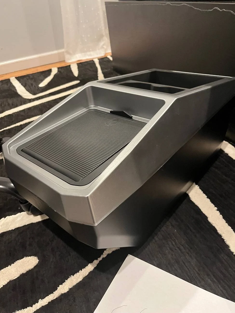 Tesla Cybertruck (NY) FONERTY CYBERTRUCK CENTER CONSOLE STORAGE 100$ IMG_2328