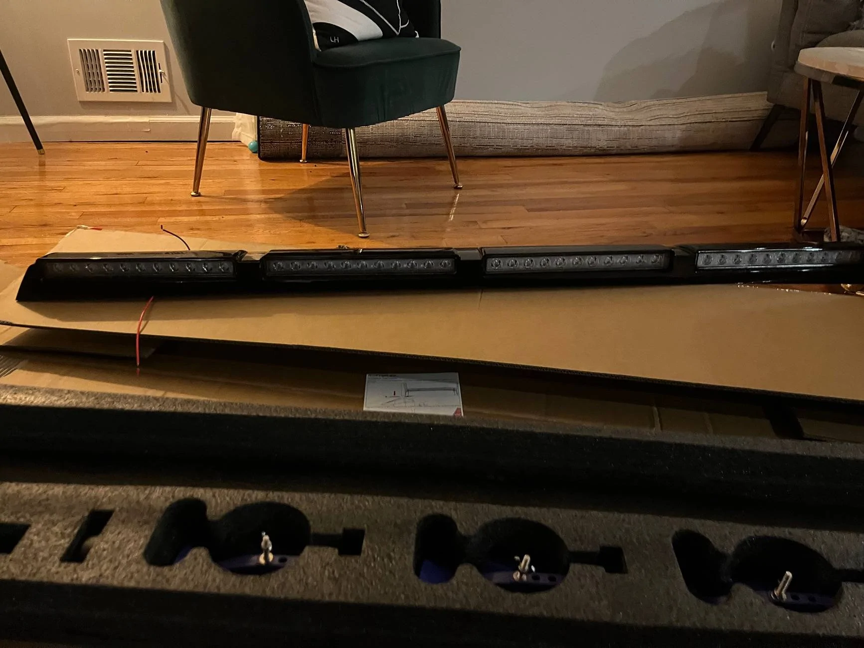 Tesla Cybertruck TESSTUDIOS OFFROAD LIGHTBAR 550$ NIB OBO IMG_2335