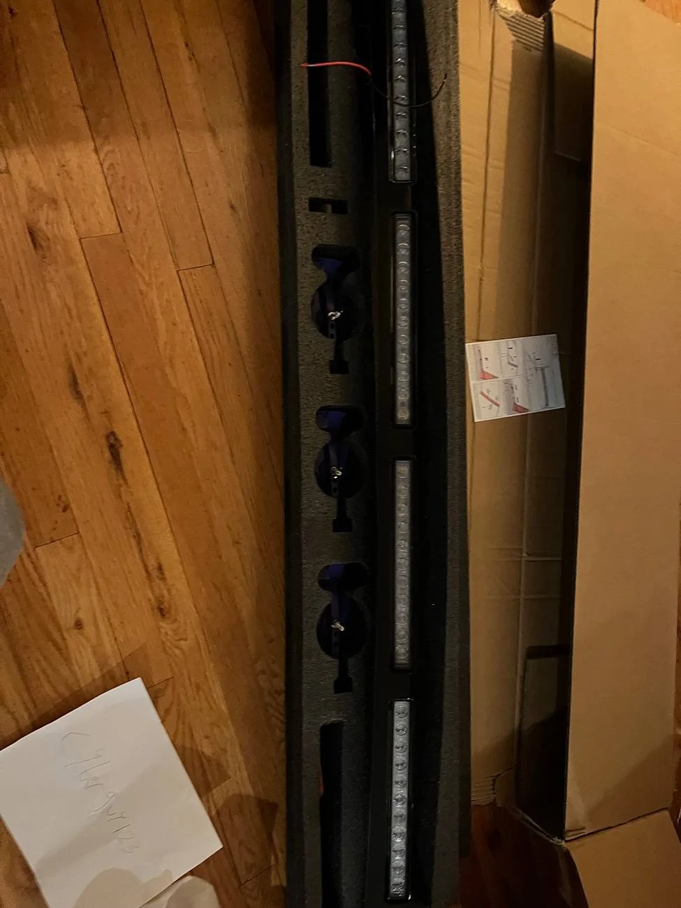 Tesla Cybertruck TESSTUDIOS OFFROAD LIGHTBAR 550$ NIB OBO IMG_2334
