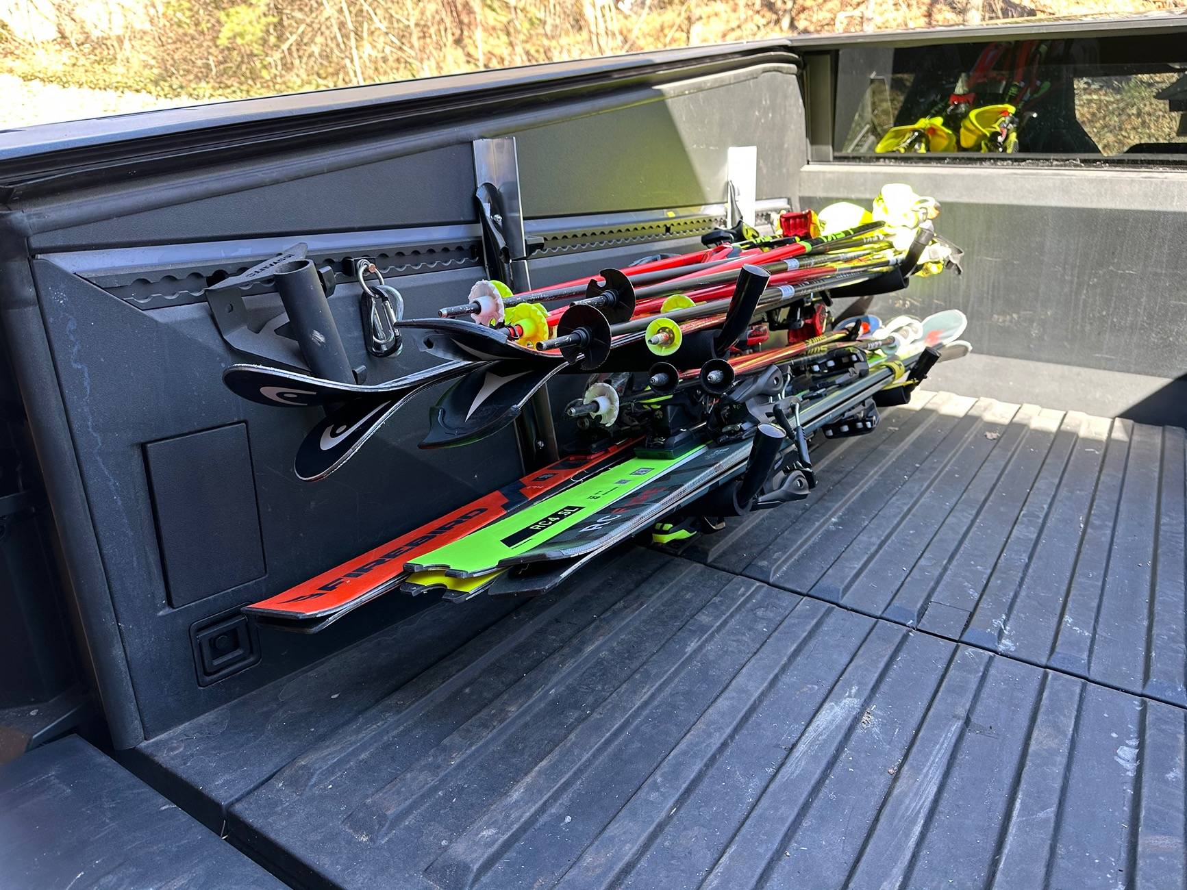 Tesla Cybertruck Bed L-Track Removable Snow Ski Racks DIY IMG_8265