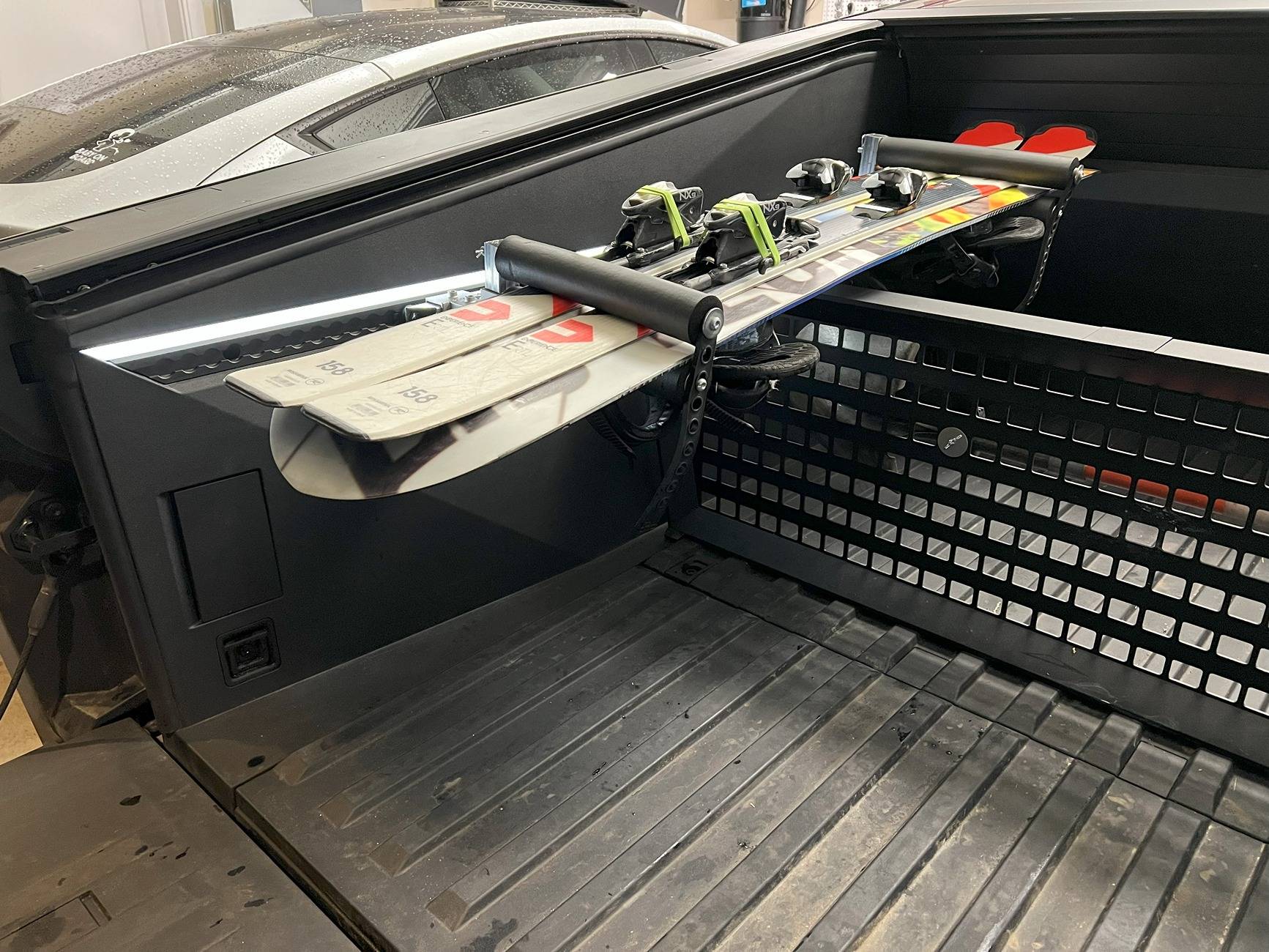 Tesla Cybertruck Bed L-Track Removable Snow Ski Racks DIY ski rack