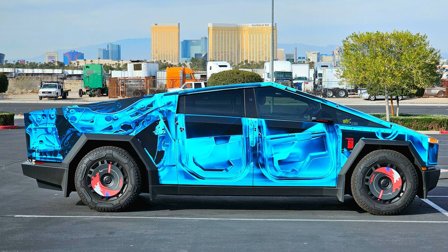 Tesla Cybertruck Las Vegas Police to begin using Cybertruck patrol vehicles - donated by Ben Horowitz & wife 20250217_144040