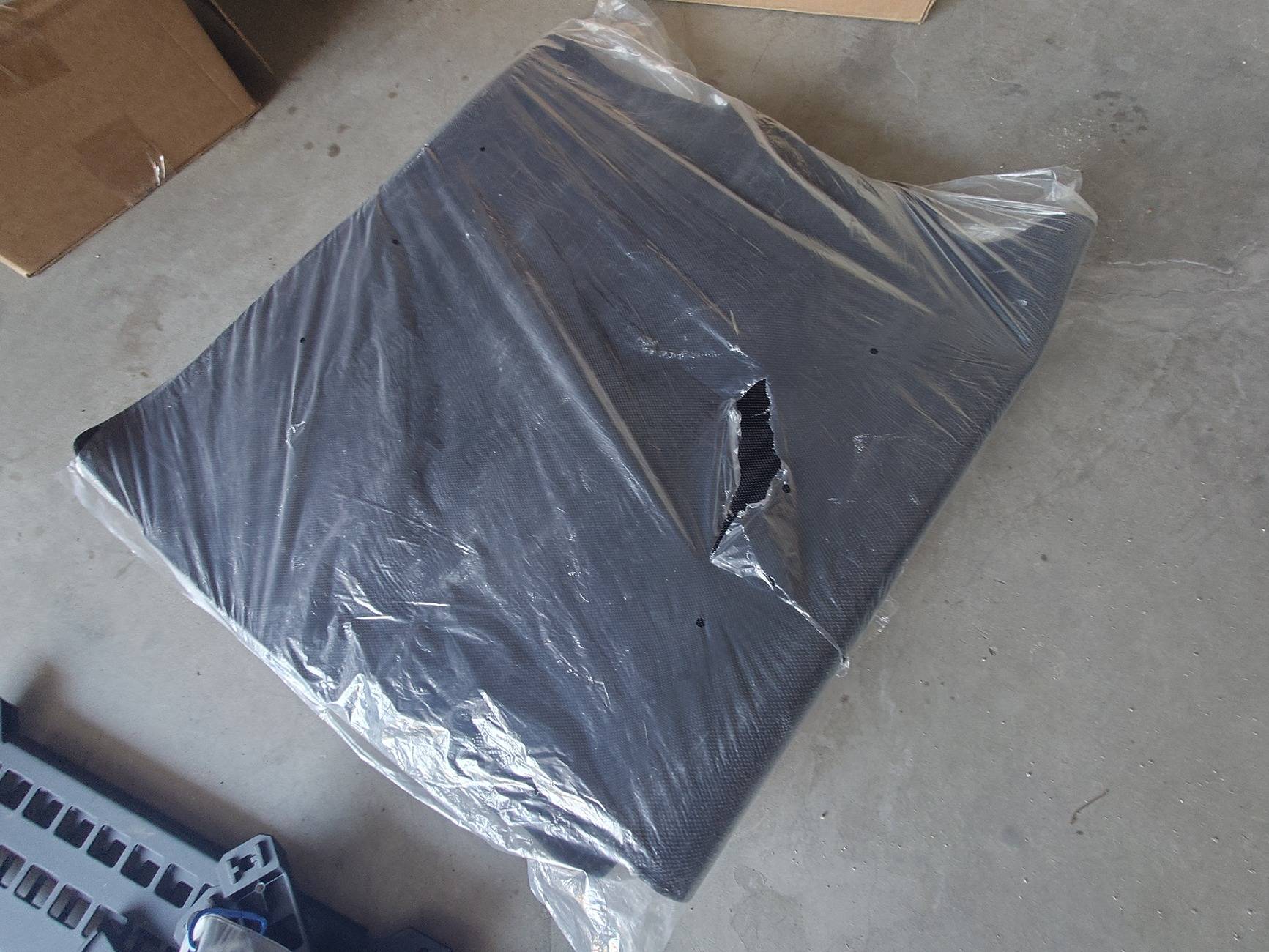 Tesla Cybertruck Accessories for sale, excellent condition 1300 obo 20250226_131004.JPG