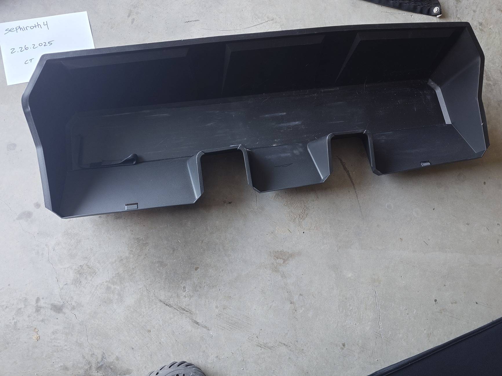 Tesla Cybertruck Accessories for sale, excellent condition 1300 obo 20250226_130935.JPG