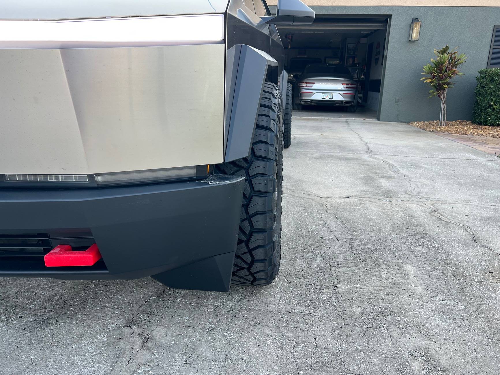 Tesla Cybertruck Cybertruck Aftermarket Wheels & Tires Photos + Info Compilation IMG_4511