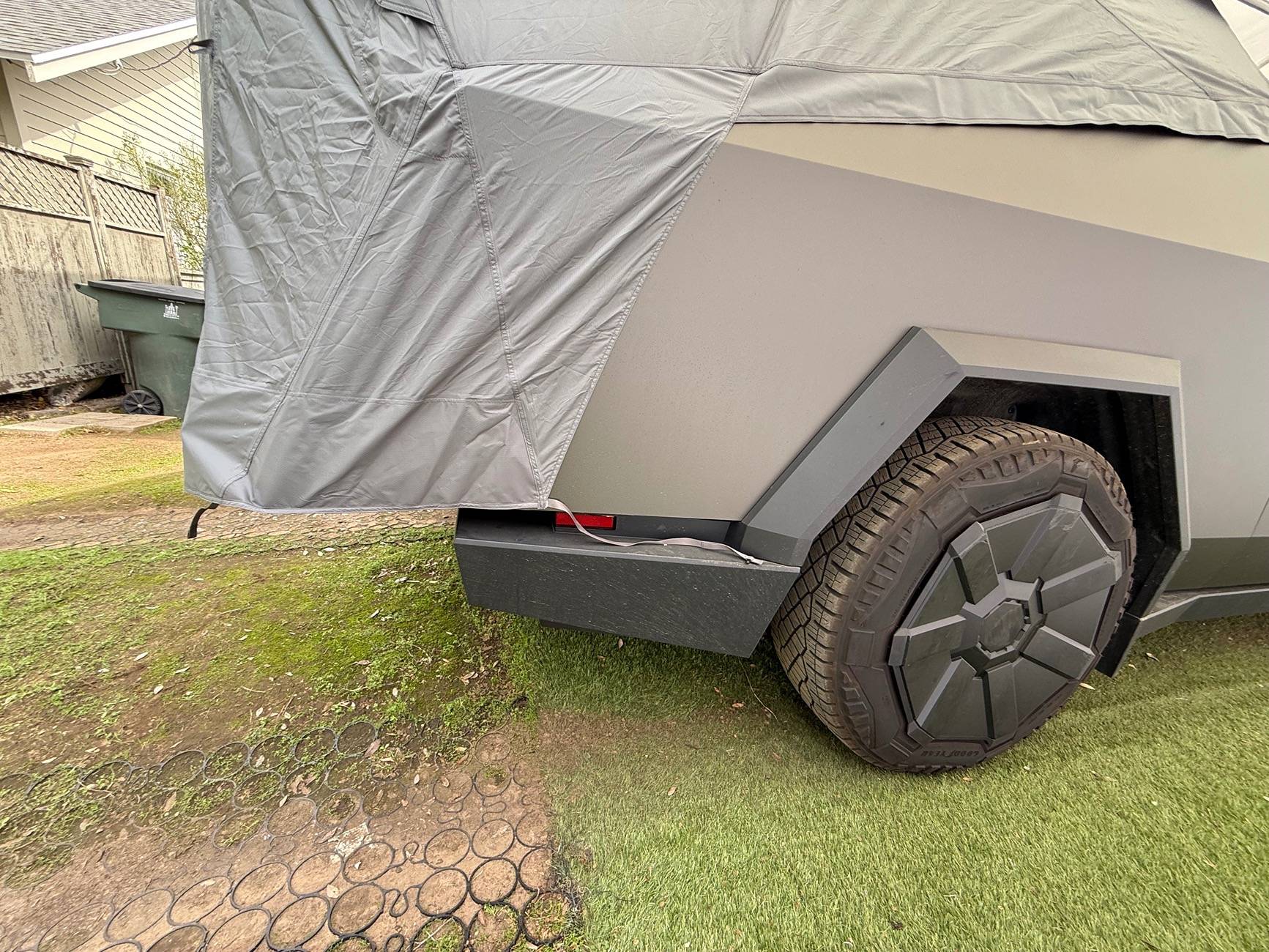 Tesla Cybertruck Cybertent back in stock IMG_1537