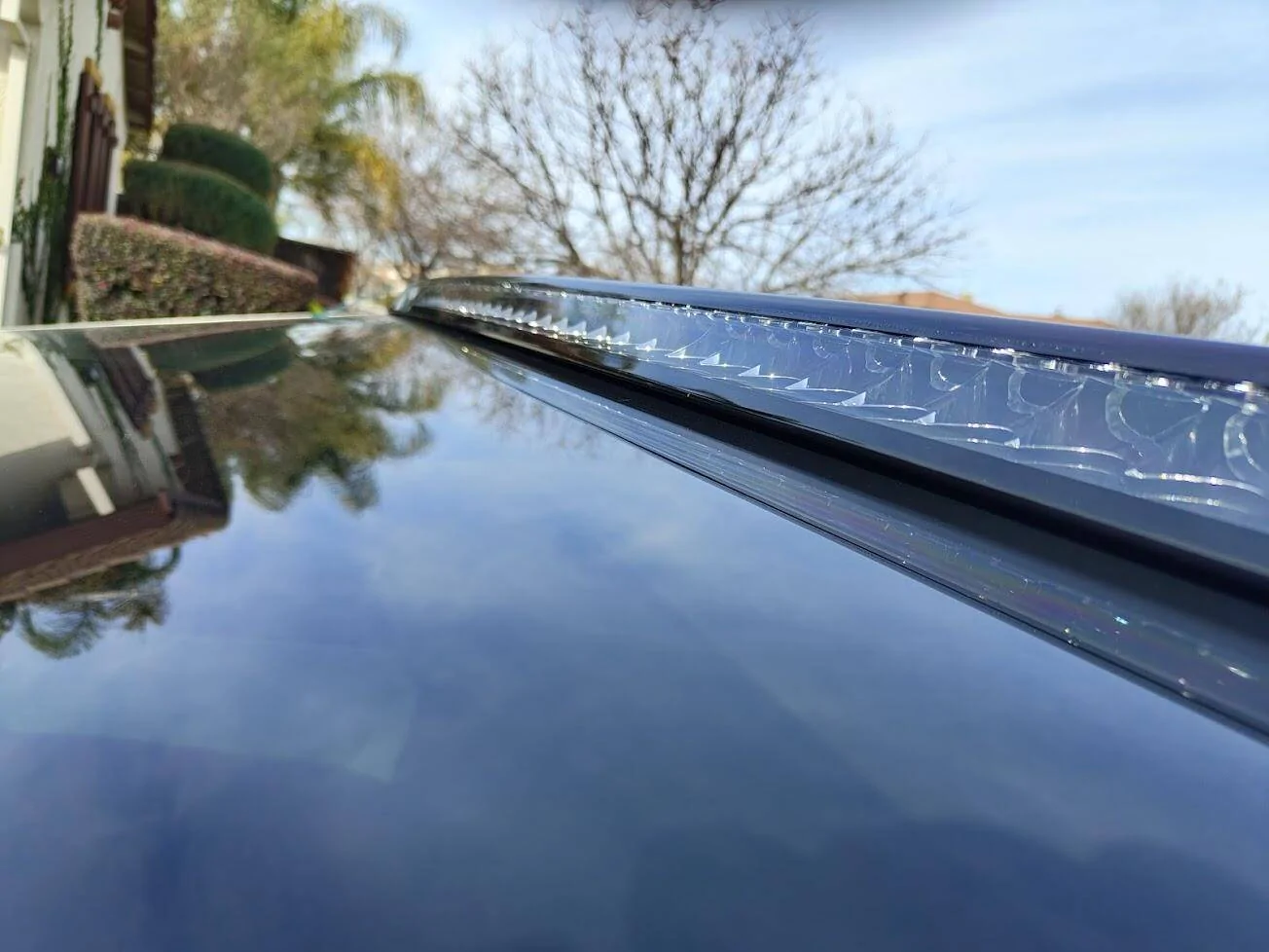 Tesla Cybertruck LIGHT BAR V2 INSTALLED!  after 9 months waiting!! 1740706790845-2g