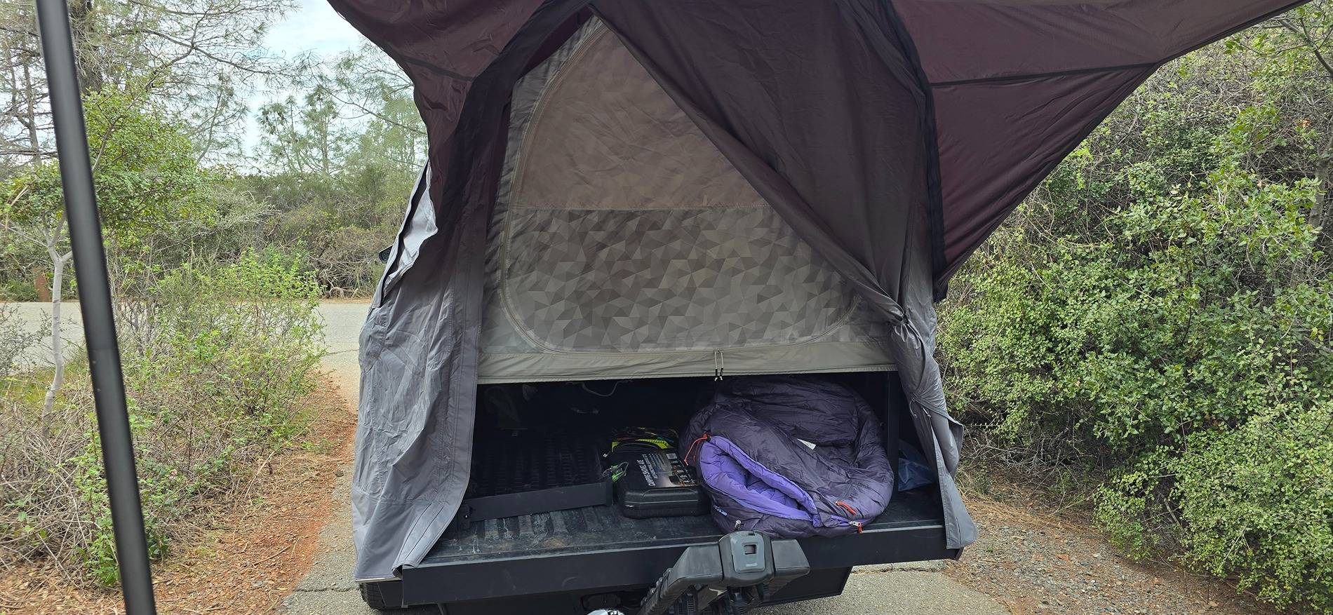 Tesla Cybertruck Cybertent back in stock 20250223_083532