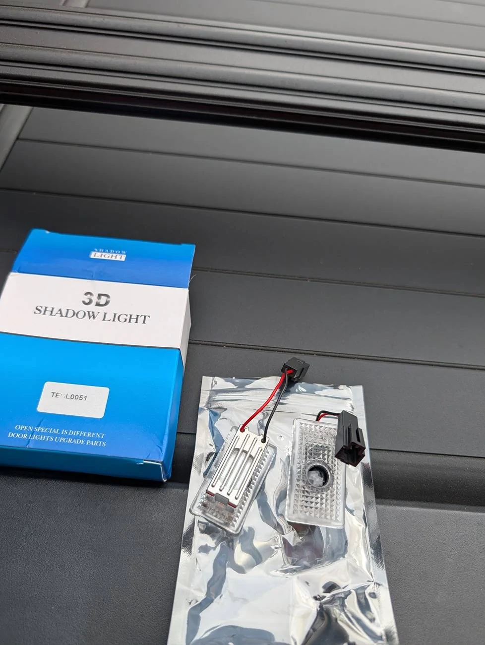 Tesla Cybertruck Aftermarket projector puddle lights available PXL_20250301_175917499.MP