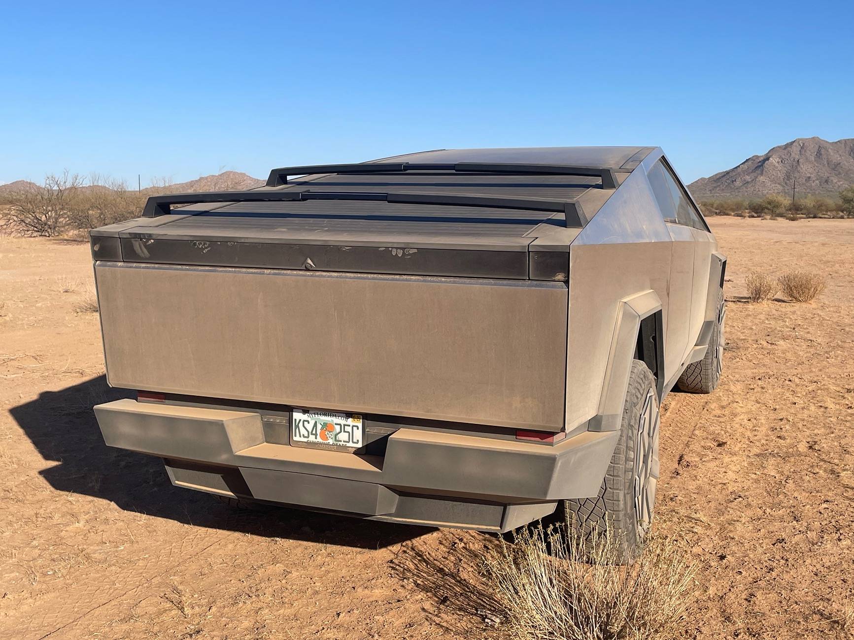 Tesla Cybertruck Daily random Cybertruck photos thread - Post Yours! 📸 🤳 IMG_2649