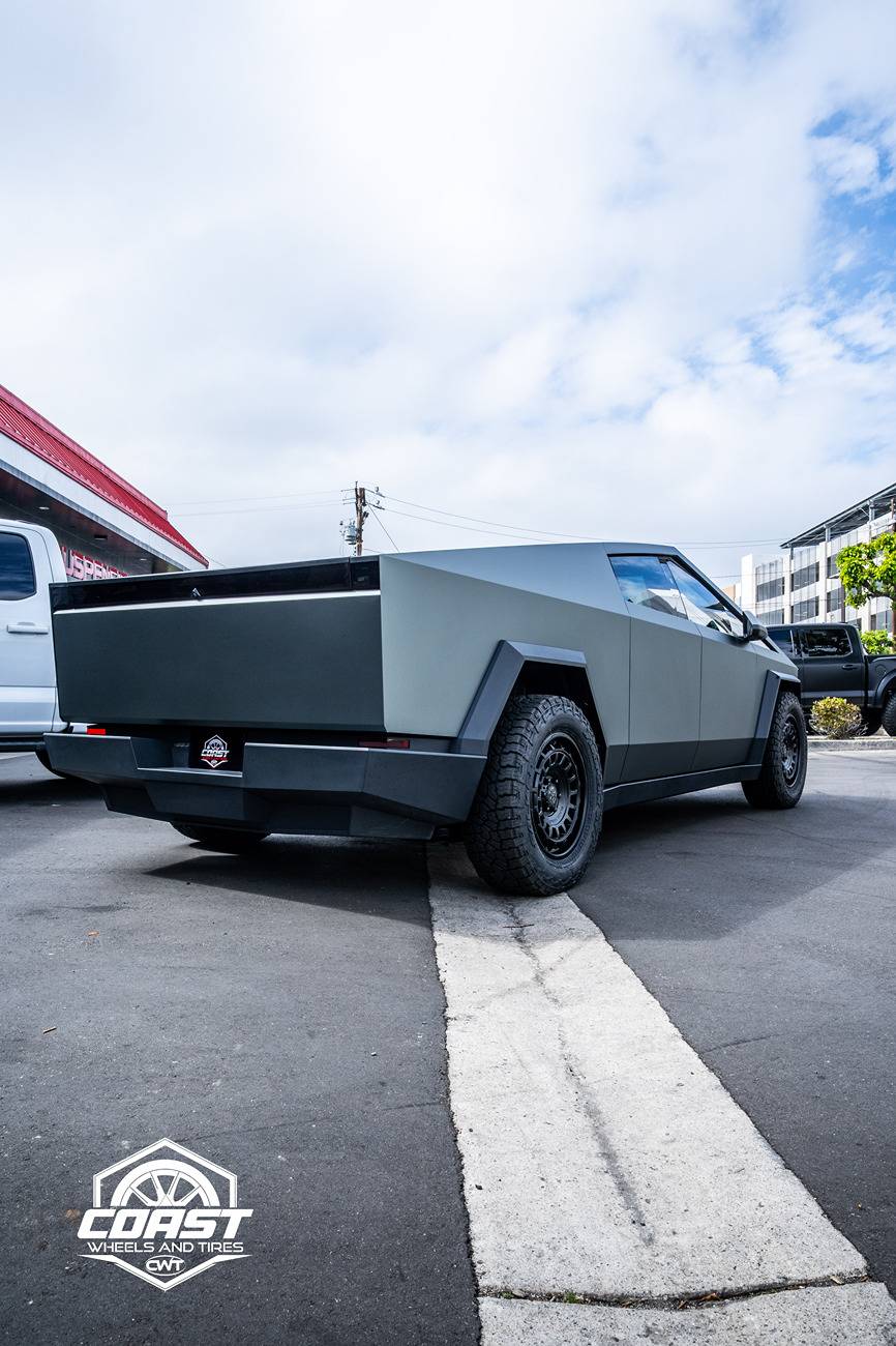 Tesla Cybertruck Simple and quick Cybertruck build: Satin Midnight Moss Wrap, 20" Black Rhino AWOL _DSC5497
