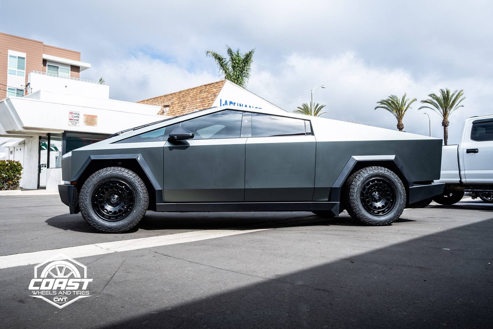 Tesla Cybertruck Simple and quick Cybertruck build: Satin Midnight Moss Wrap, 20" Black Rhino AWOL _DSC5493