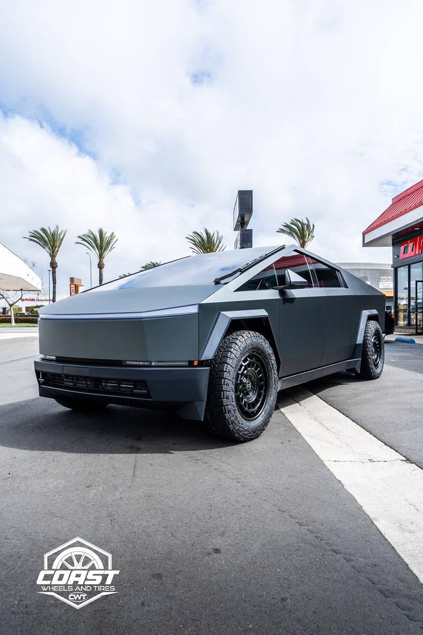 Tesla Cybertruck Simple and quick Cybertruck build: Satin Midnight Moss Wrap, 20" Black Rhino AWOL _DSC5486