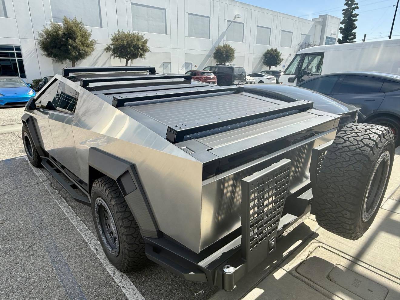 Tesla Cybertruck Unplugged Performance - Rear Bumper & Rocker Panels/Rock Sliders and more 475144255_1716942019227381_8469621097285903585_n