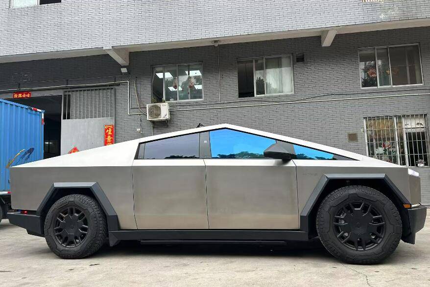 Tesla Cybertruck Hansshow Electric Running Boards Available Now 1741327447739-p7