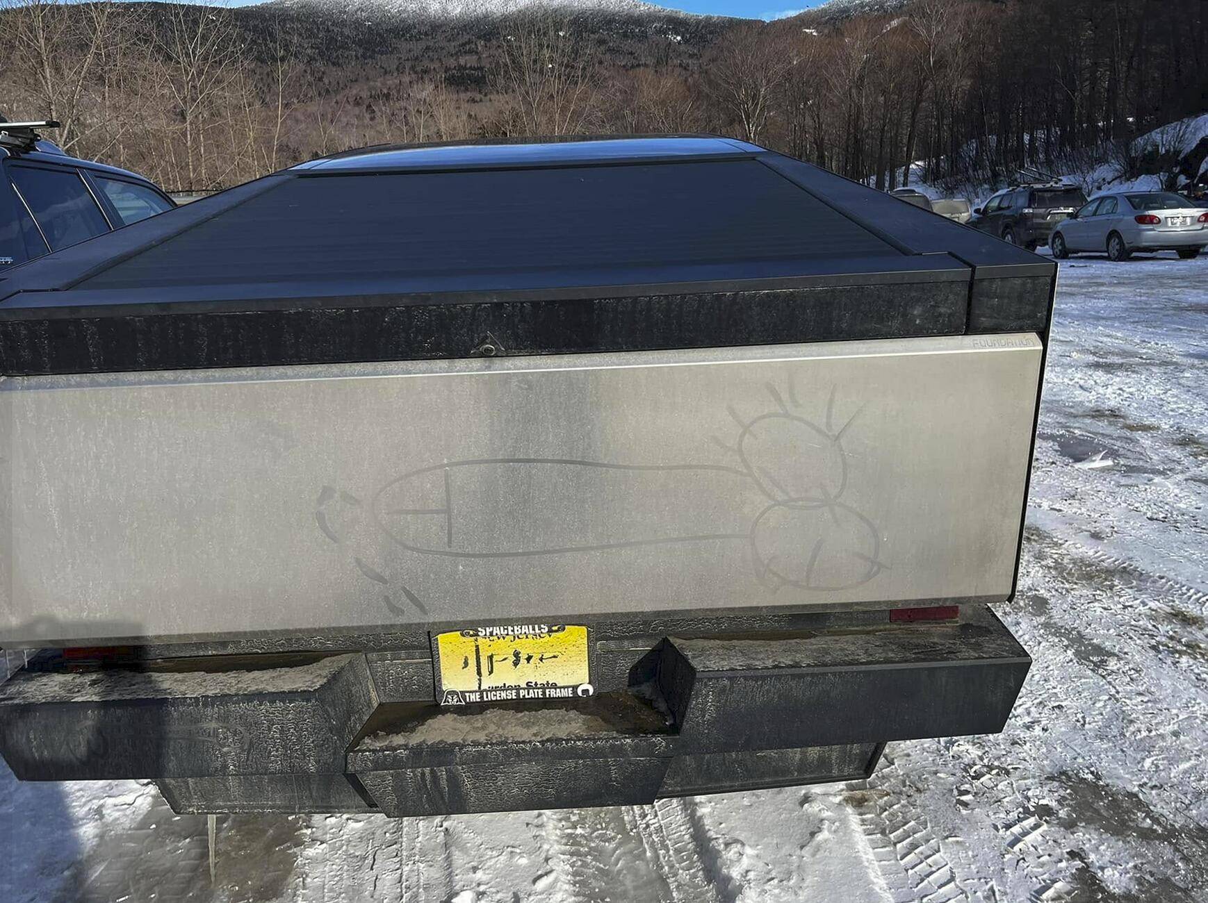 Tesla Cybertruck Hater gallery thread ? :) 1741373950574-ud